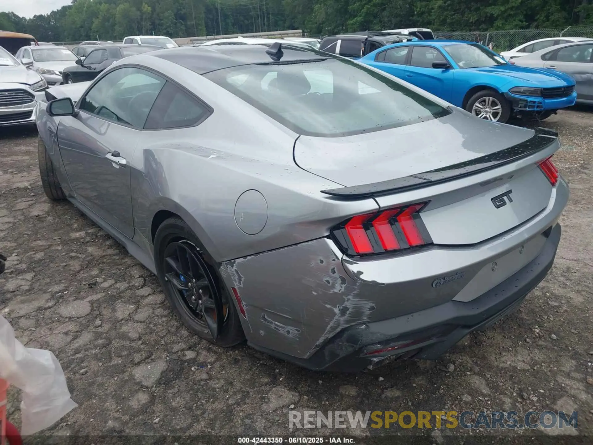 3 Photograph of a damaged car 1FA6P8CF2R5411281 FORD MUSTANG 2024