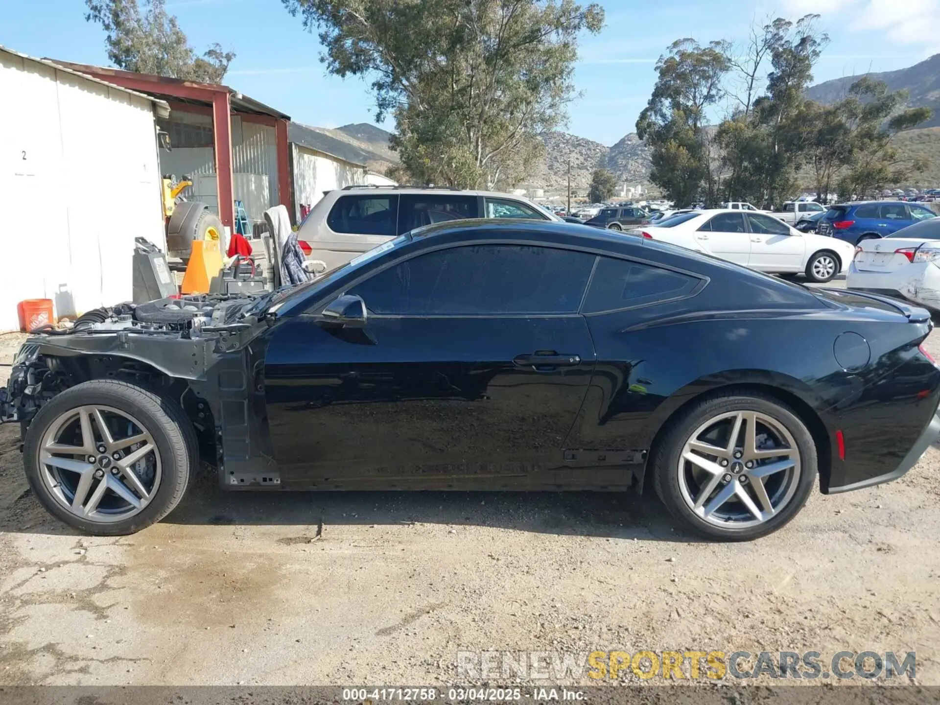 15 Photograph of a damaged car 1FA6P8CF2R5420174 FORD MUSTANG 2024