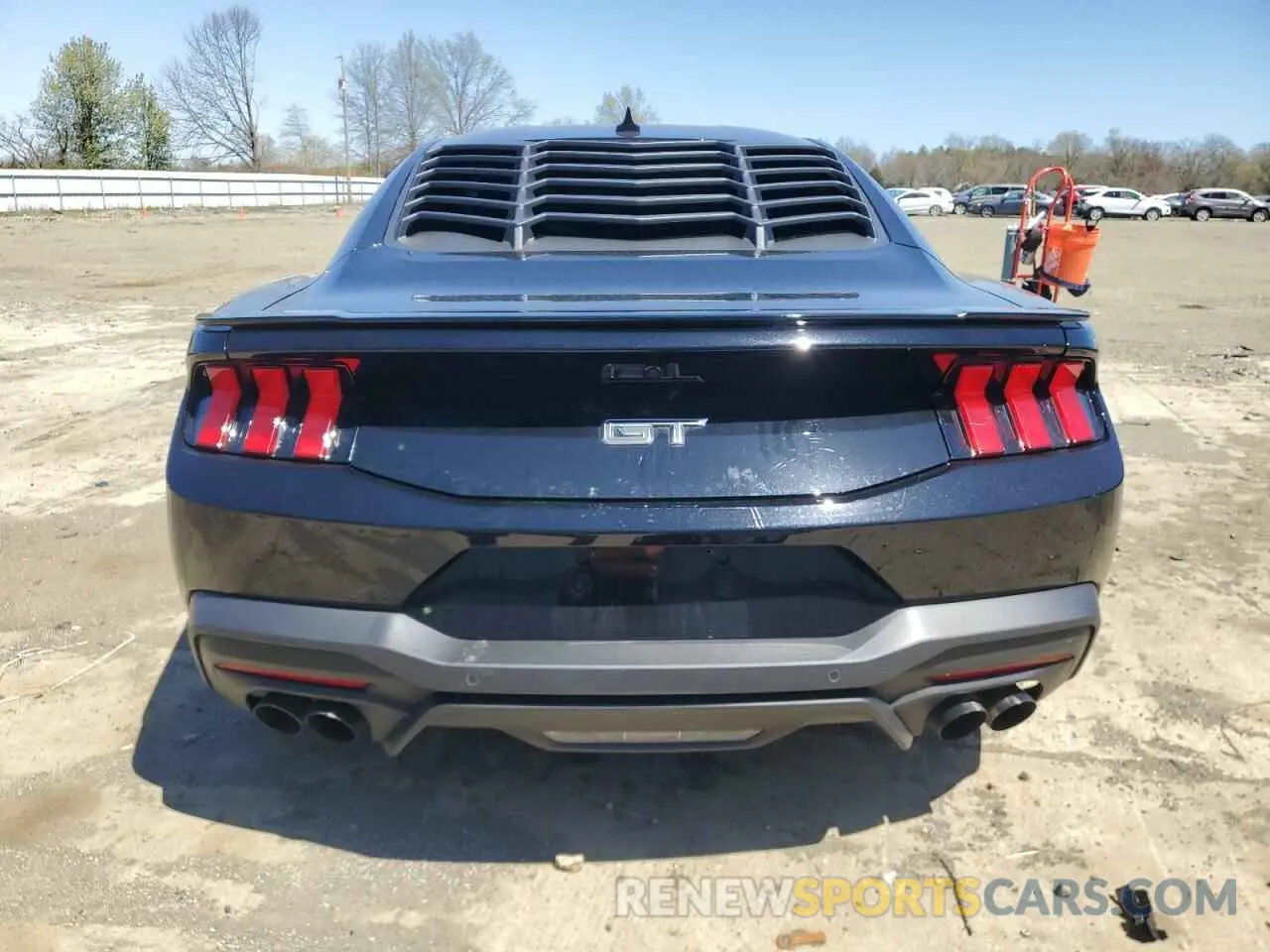 6 Photograph of a damaged car 1FA6P8CF3R5428557 FORD MUSTANG 2024