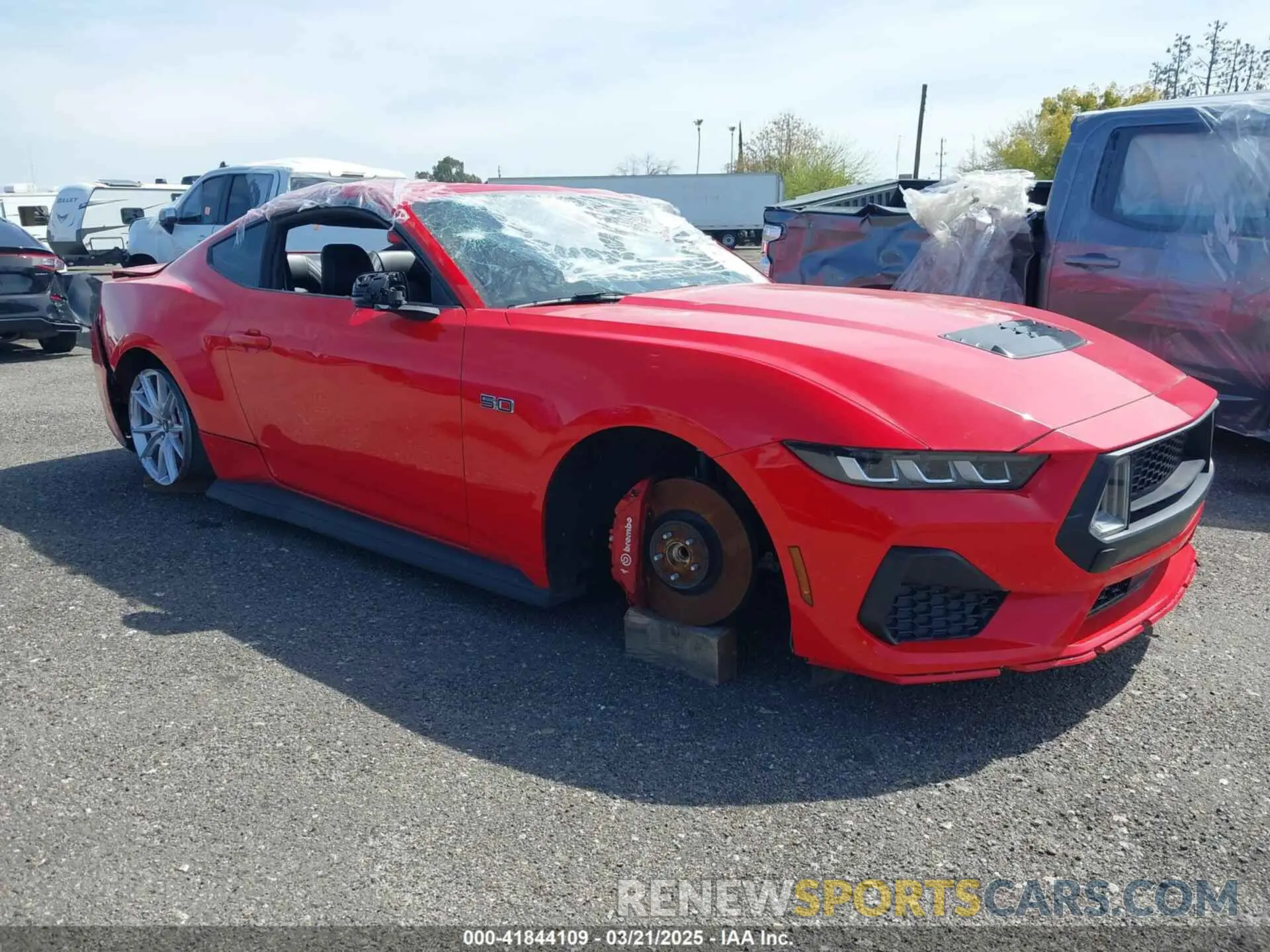 12 Photograph of a damaged car 1FA6P8CF4R5400881 FORD MUSTANG 2024
