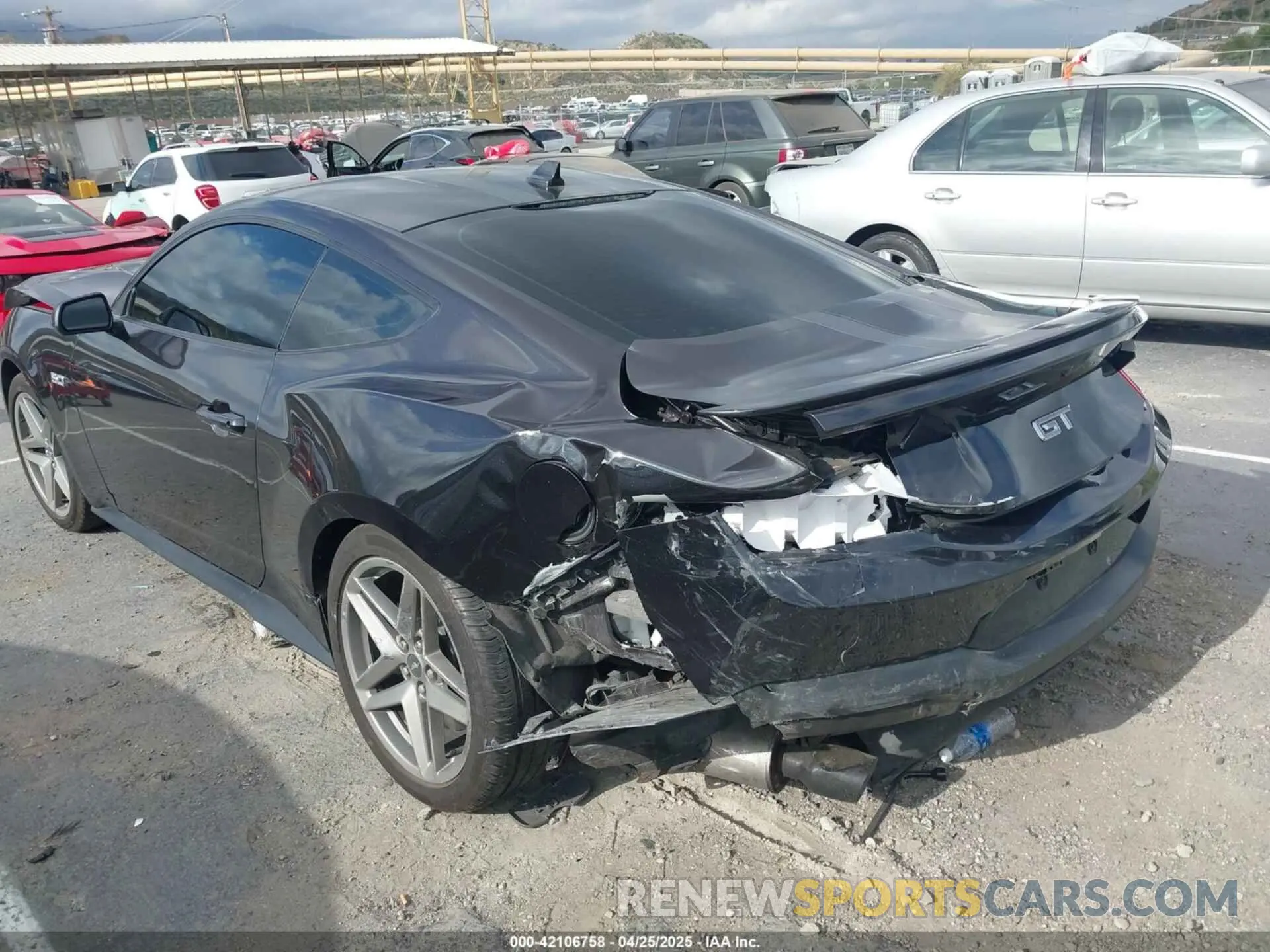 3 Фотография поврежденного автомобиля 1FA6P8CF4R5411265 FORD MUSTANG 2024