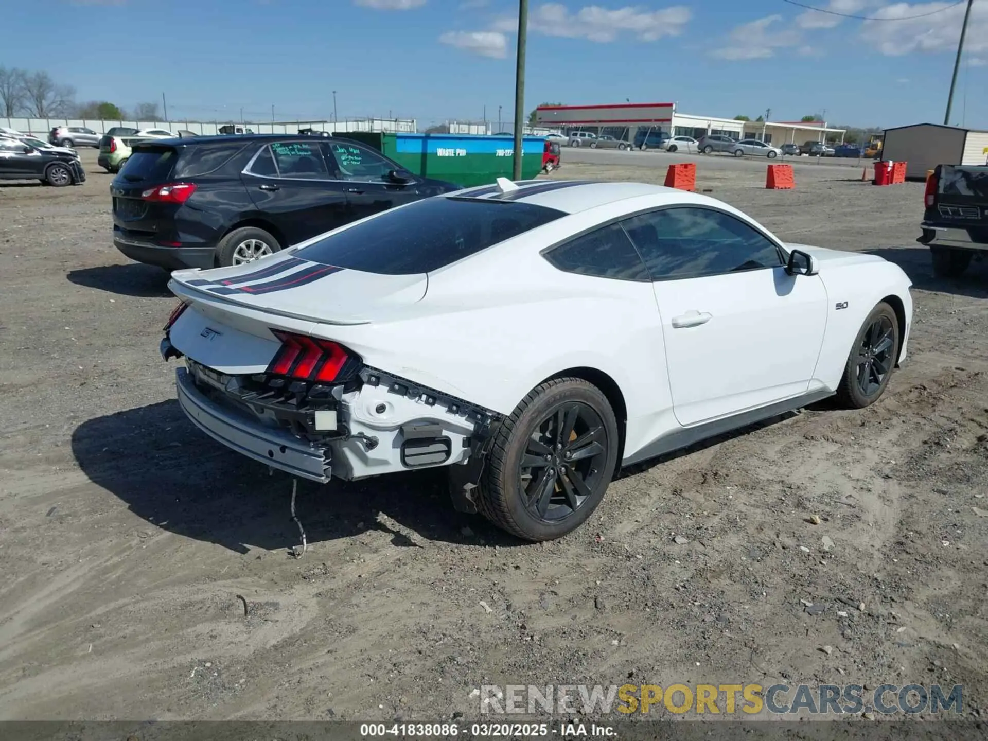 4 Фотография поврежденного автомобиля 1FA6P8CF4R5411654 FORD MUSTANG 2024
