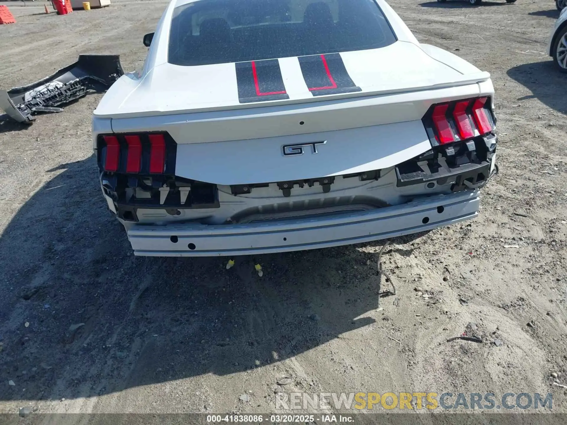 6 Фотография поврежденного автомобиля 1FA6P8CF4R5411654 FORD MUSTANG 2024