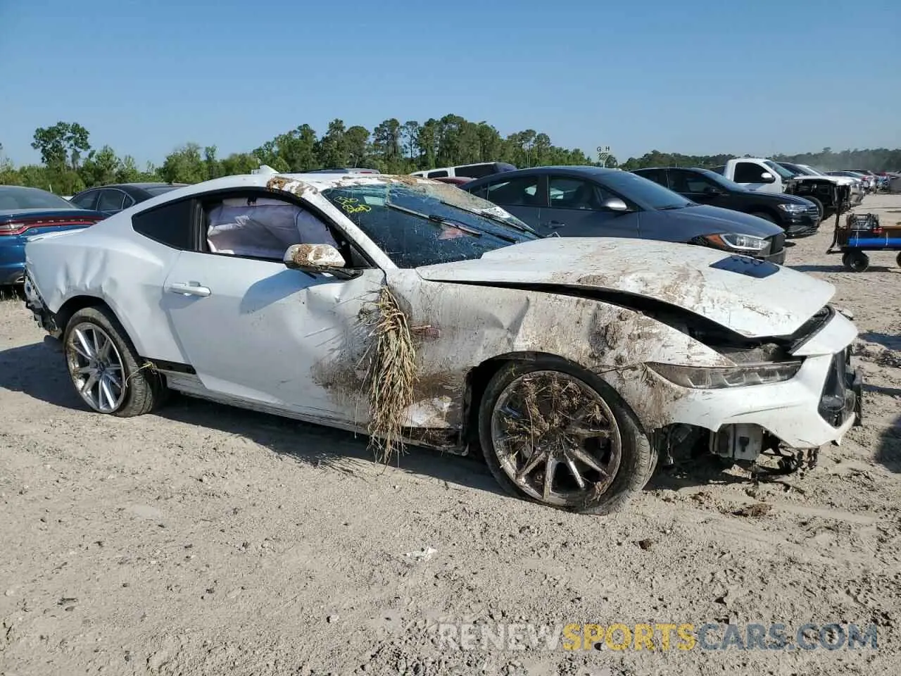 4 Photograph of a damaged car 1FA6P8CF4R5417311 FORD MUSTANG 2024
