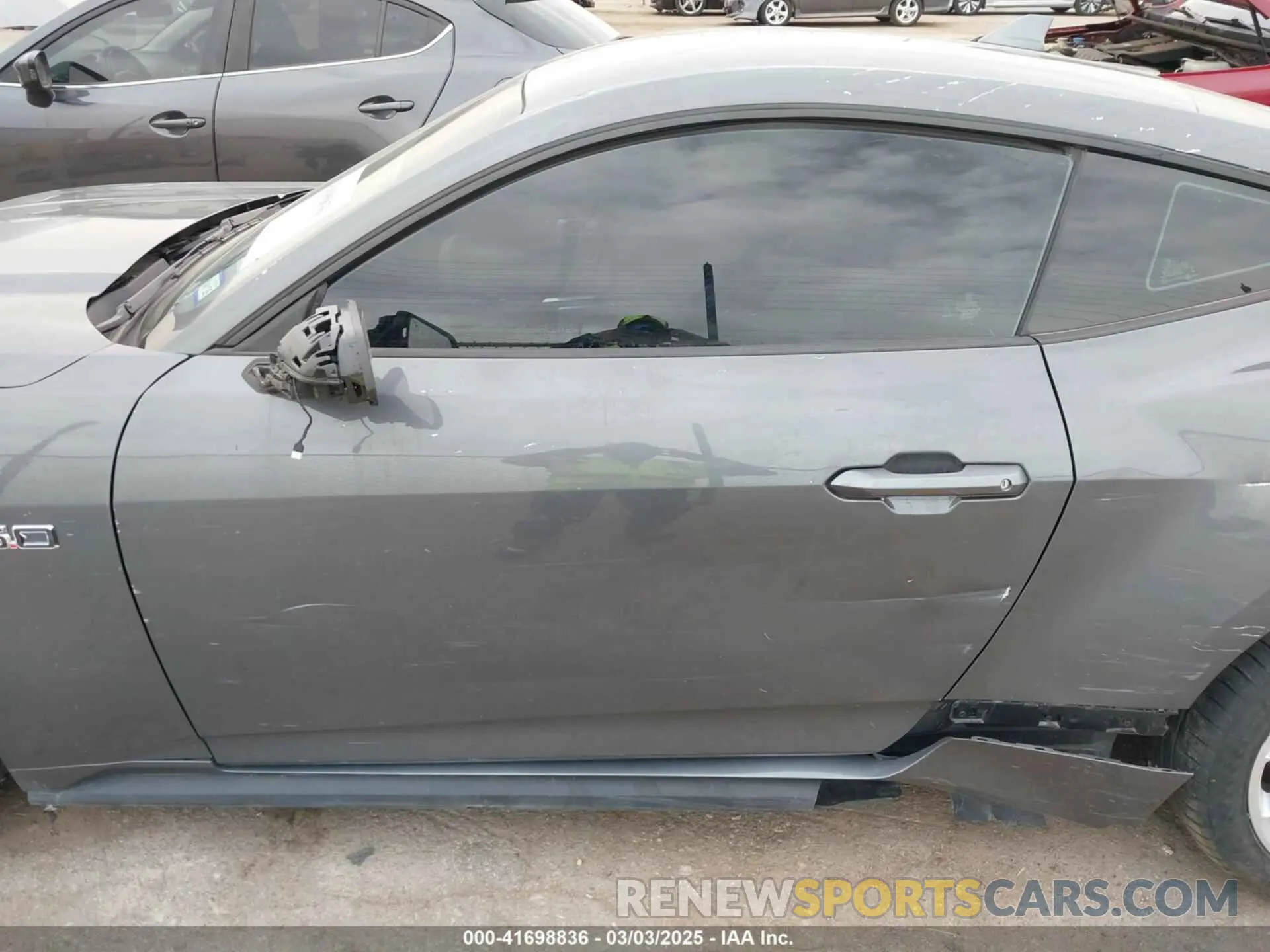 15 Фотография поврежденного автомобиля 1FA6P8CF4R5420368 FORD MUSTANG 2024