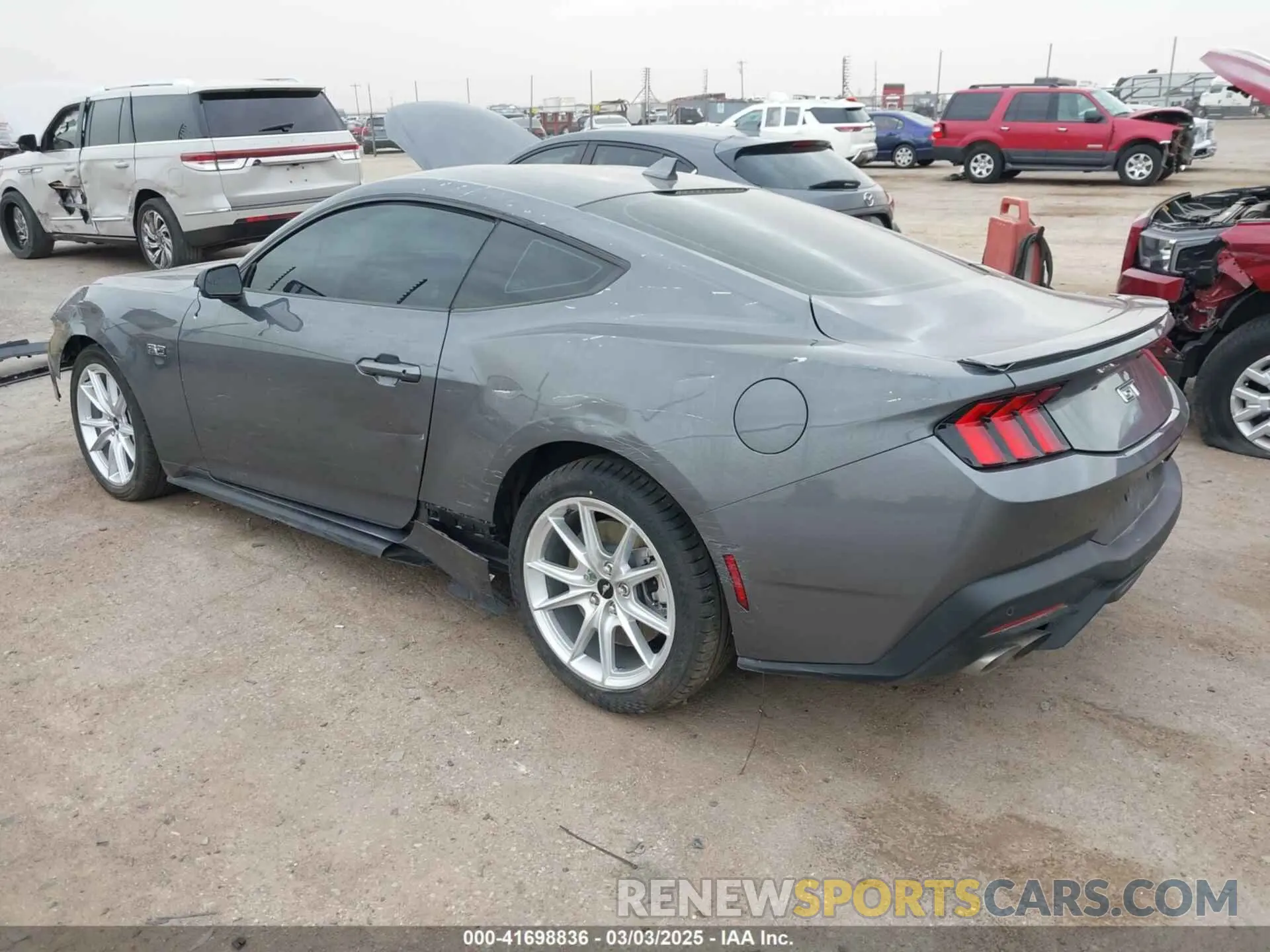 3 Фотография поврежденного автомобиля 1FA6P8CF4R5420368 FORD MUSTANG 2024