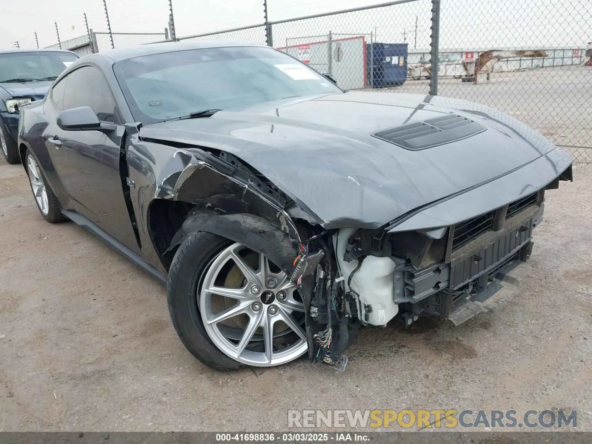 6 Фотография поврежденного автомобиля 1FA6P8CF4R5420368 FORD MUSTANG 2024