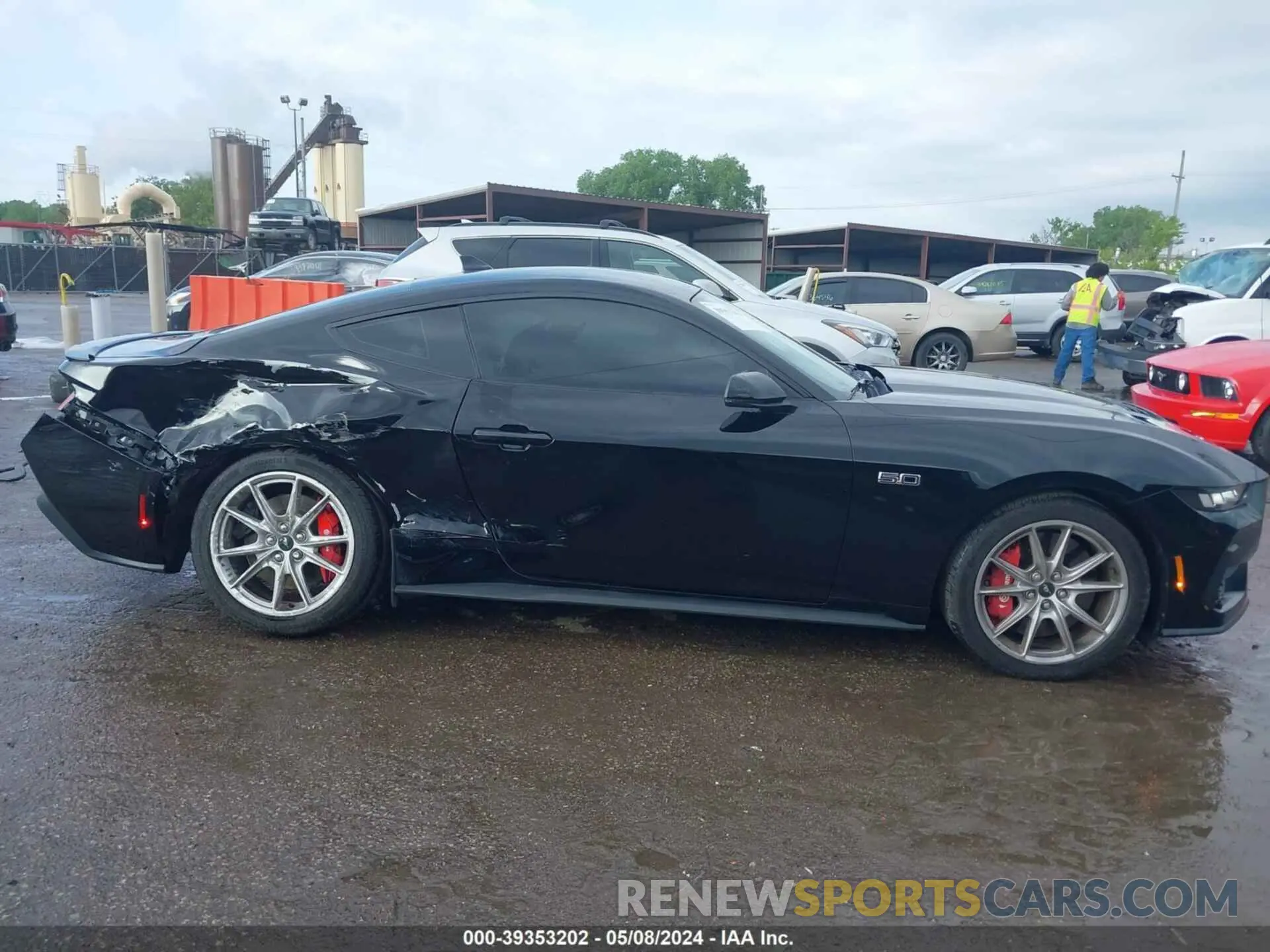 13 Фотография поврежденного автомобиля 1FA6P8CF5R5400792 FORD MUSTANG 2024