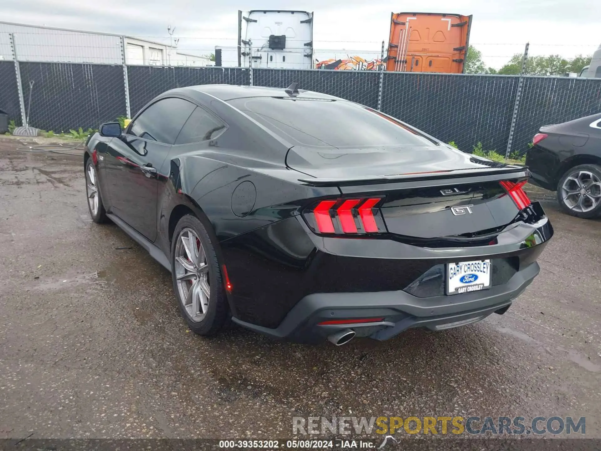 3 Фотография поврежденного автомобиля 1FA6P8CF5R5400792 FORD MUSTANG 2024