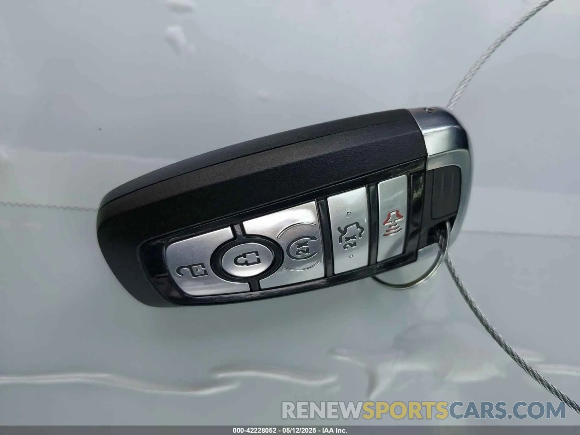 11 Photograph of a damaged car 1FA6P8CF5R5407998 FORD MUSTANG 2024