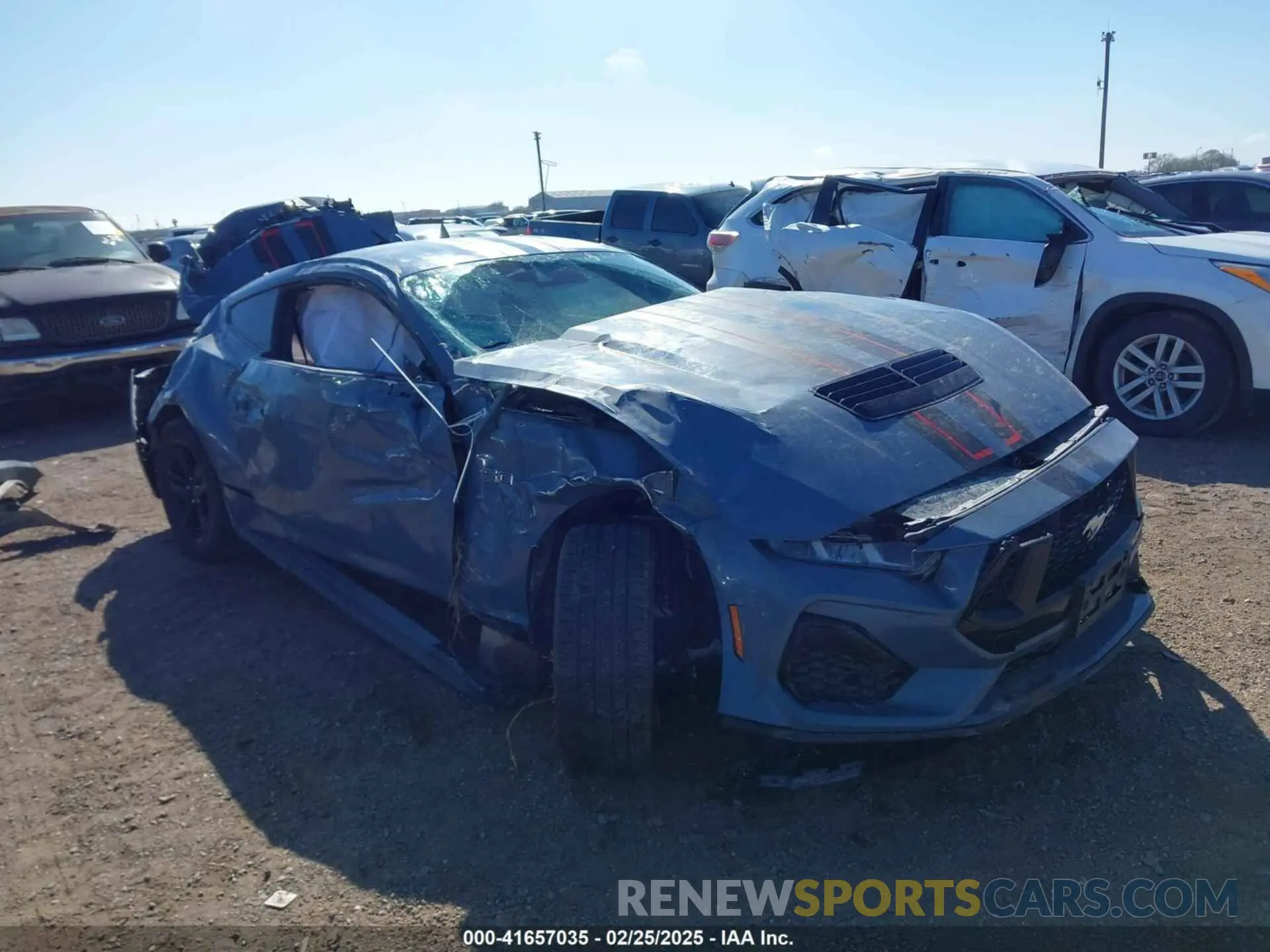 13 Photograph of a damaged car 1FA6P8CF7R5423507 FORD MUSTANG 2024