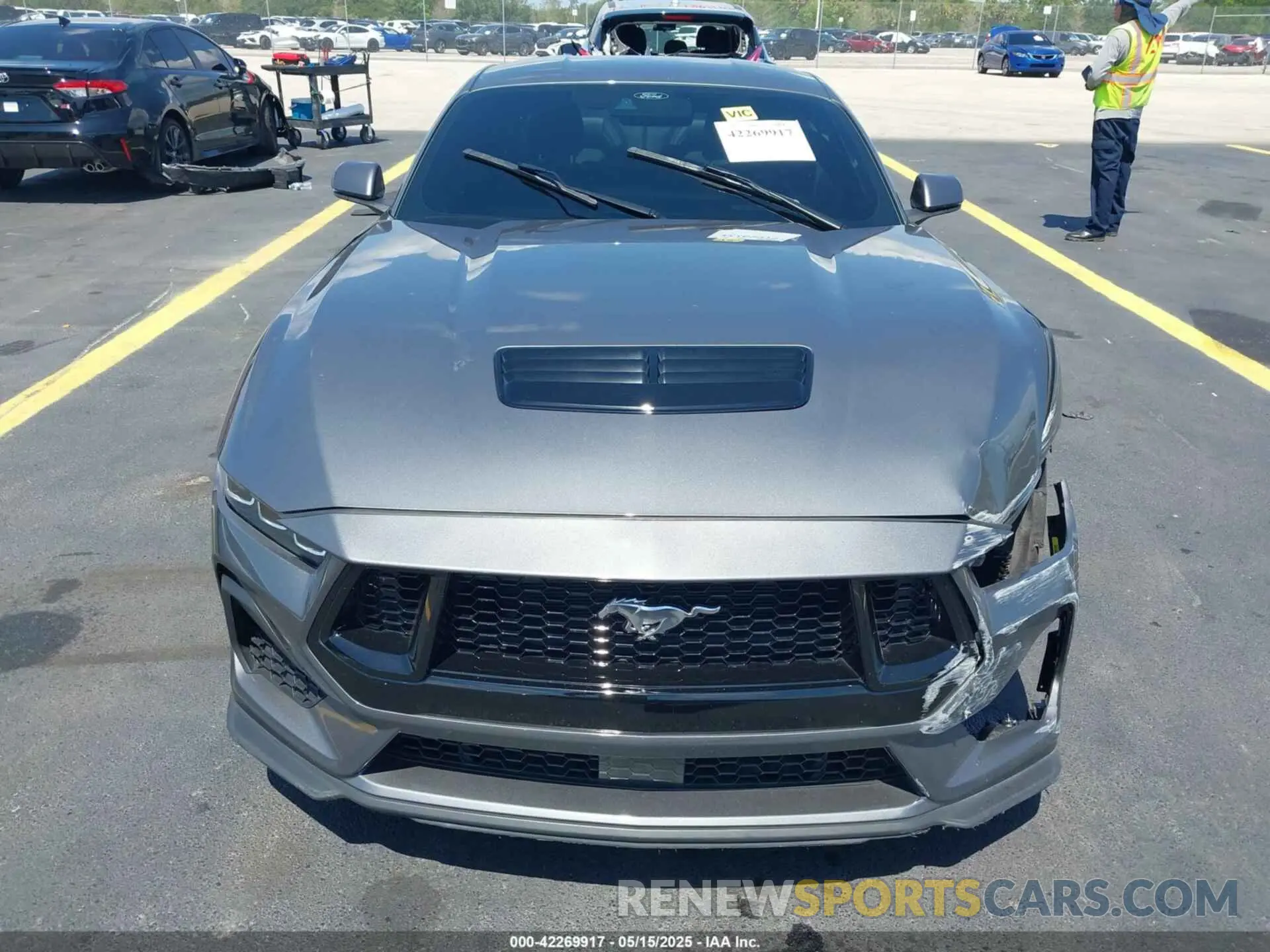 12 Фотография поврежденного автомобиля 1FA6P8CF8R5404304 FORD MUSTANG 2024