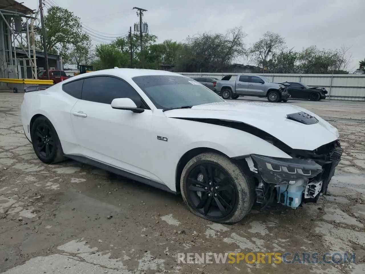 4 Фотография поврежденного автомобиля 1FA6P8CF8R5428697 FORD MUSTANG 2024