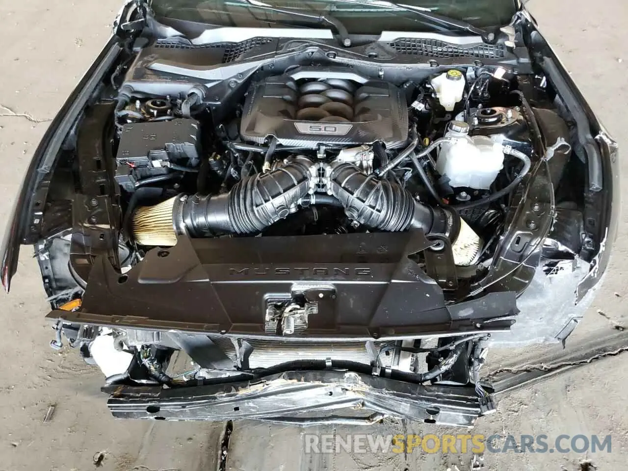 11 Photograph of a damaged car 1FA6P8CFXR5407205 FORD MUSTANG 2024