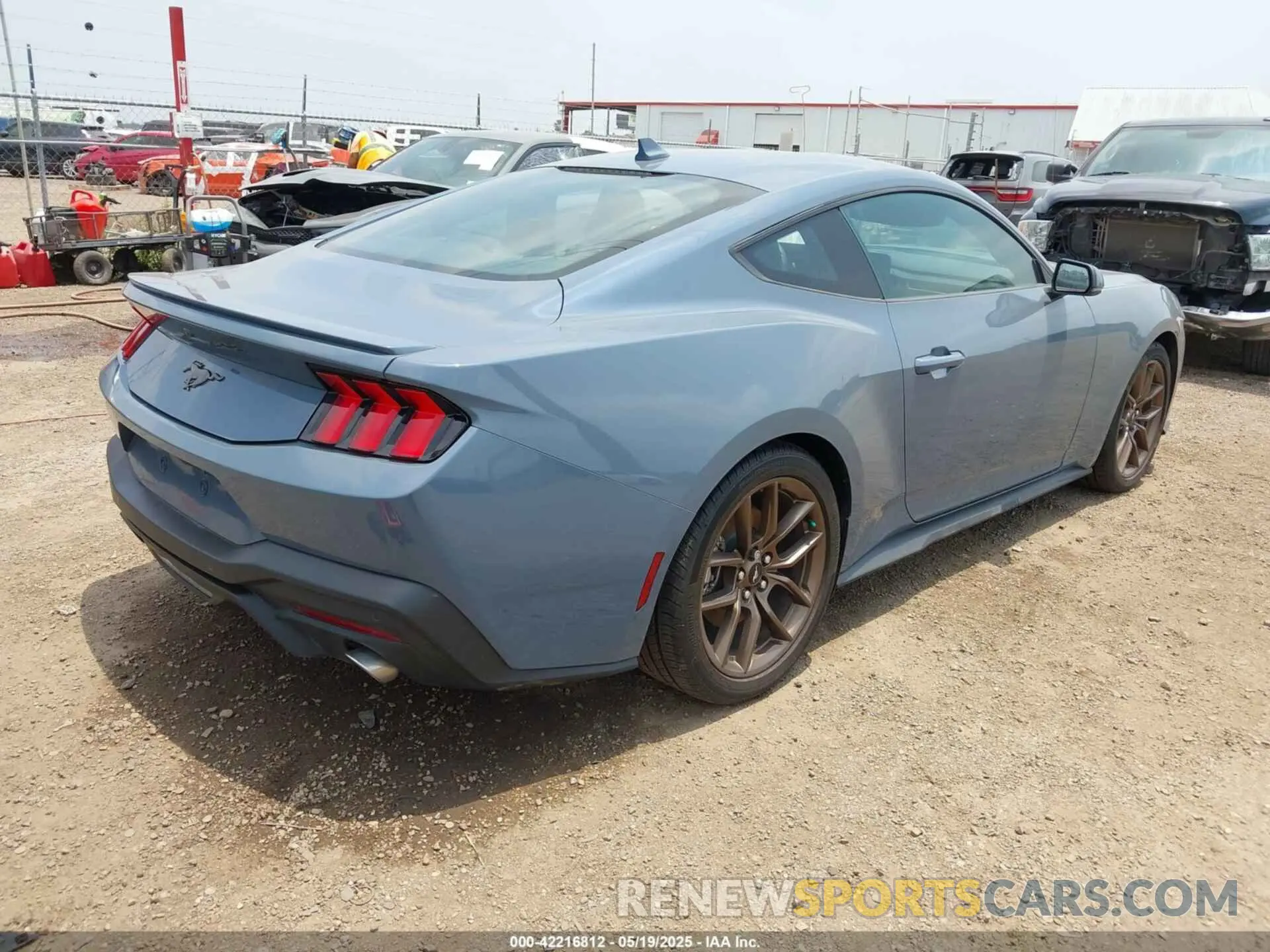 4 Фотография поврежденного автомобиля 1FA6P8TH1R5108414 FORD MUSTANG 2024