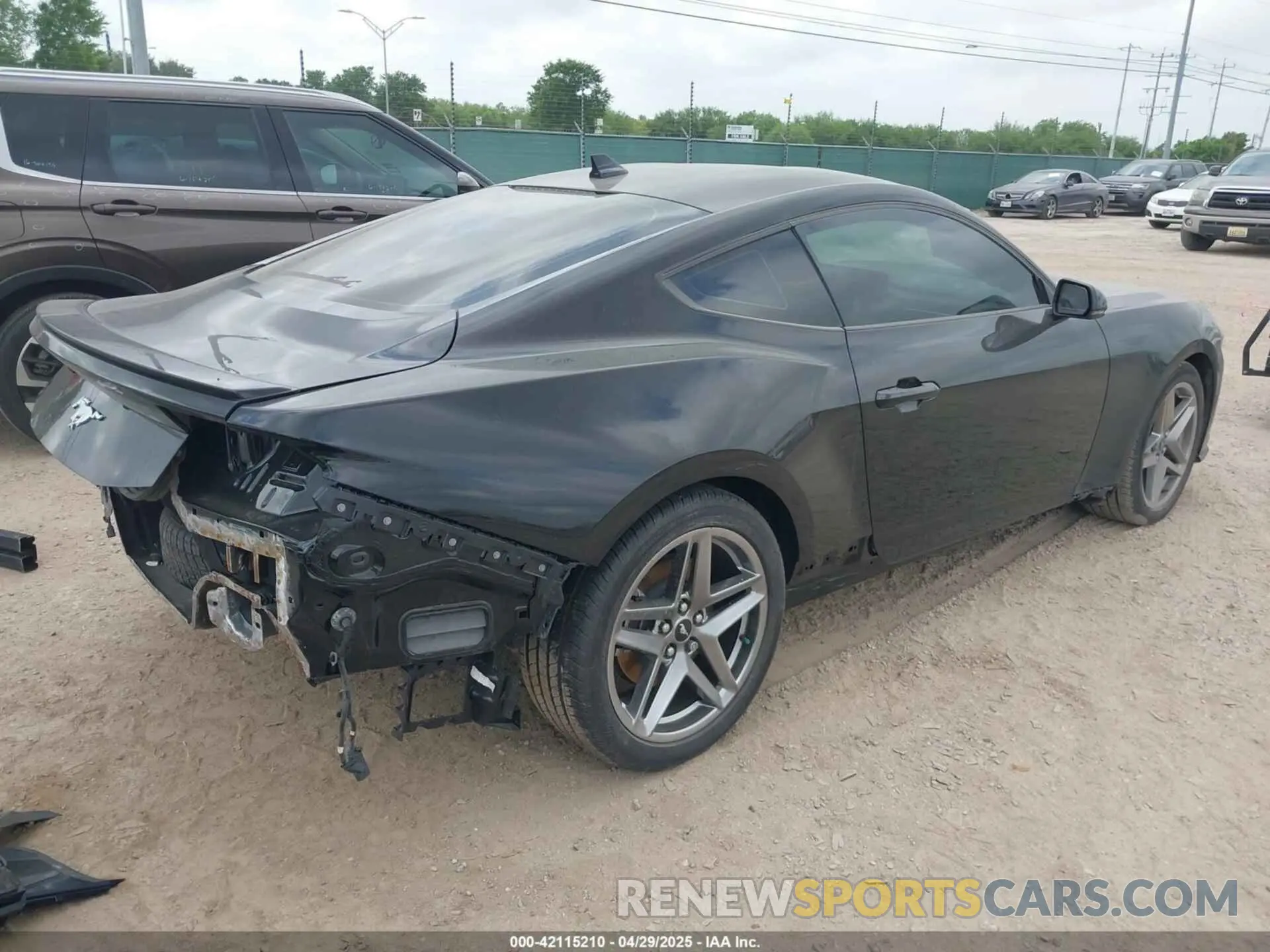 4 Photograph of a damaged car 1FA6P8TH1R5114195 FORD MUSTANG 2024