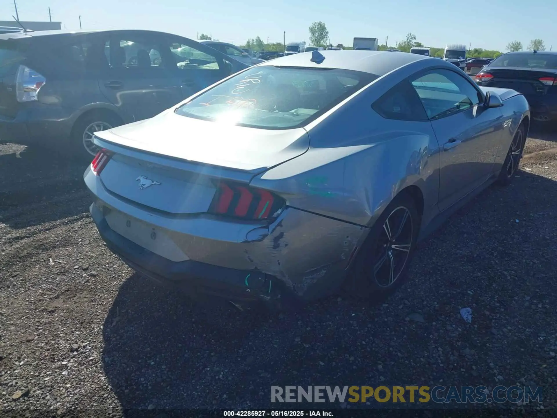 4 Фотография поврежденного автомобиля 1FA6P8TH3R5130365 FORD MUSTANG 2024