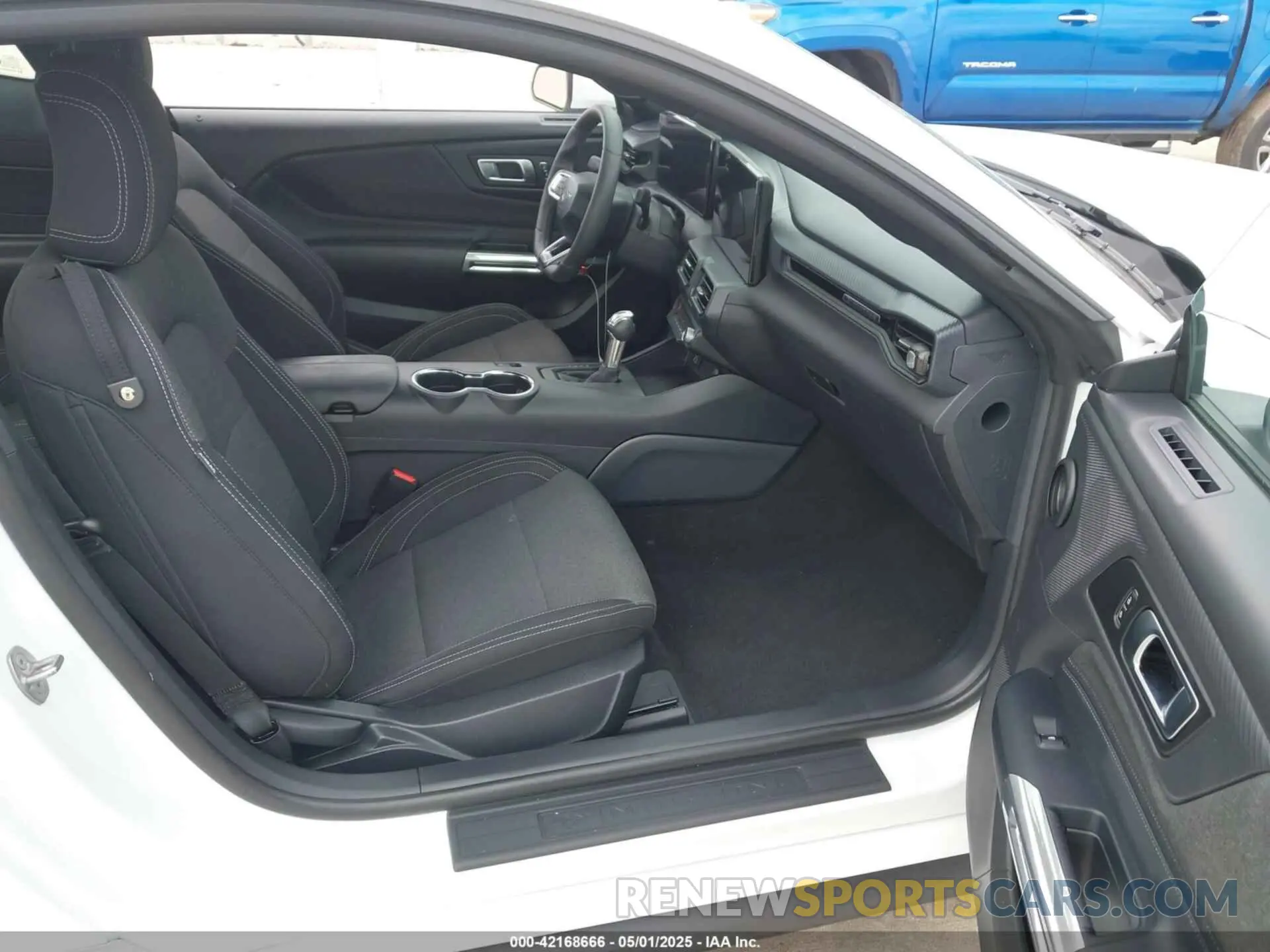 5 Фотография поврежденного автомобиля 1FA6P8TH3R5139955 FORD MUSTANG 2024