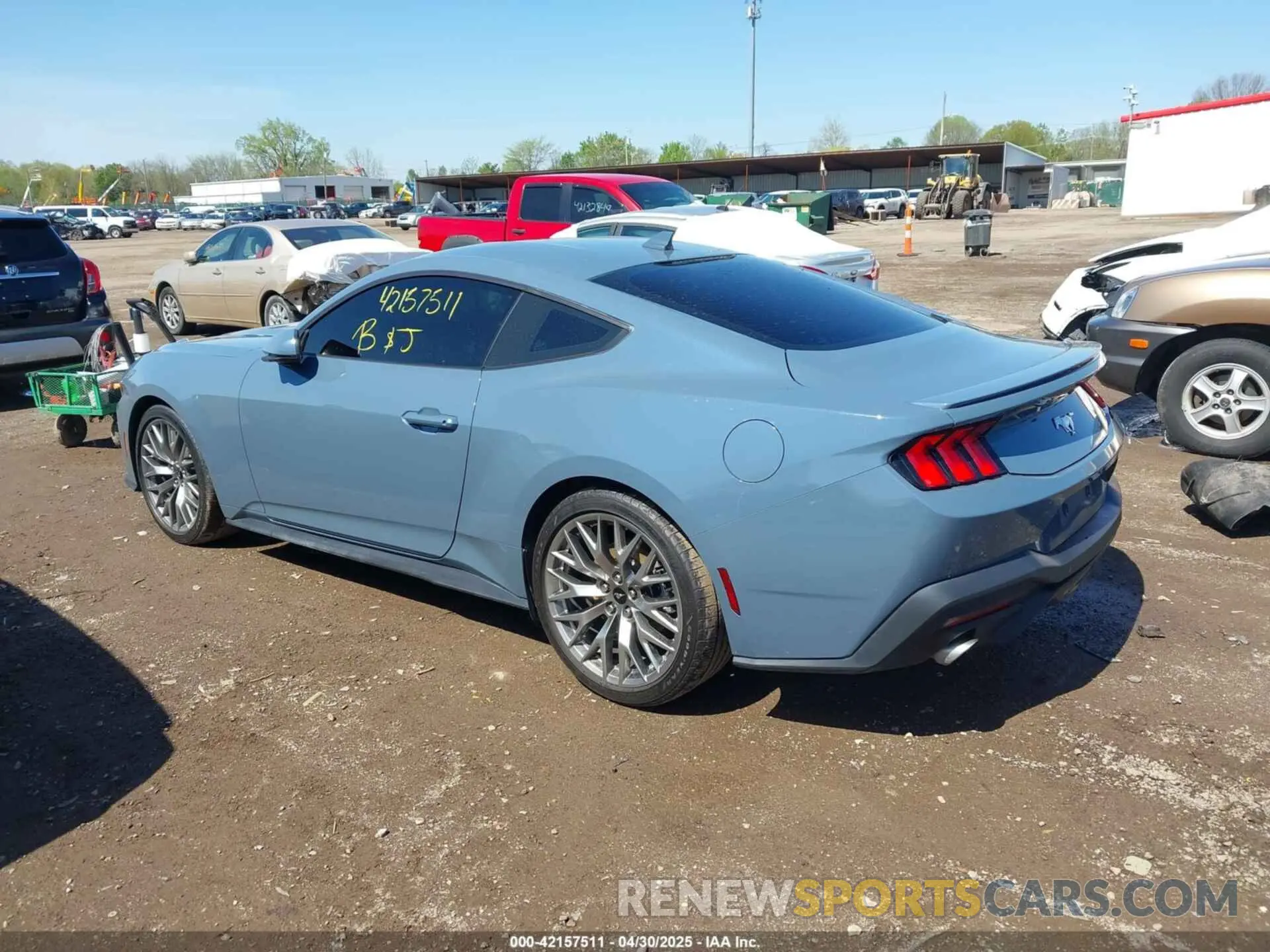3 Photograph of a damaged car 1FA6P8TH8R5140468 FORD MUSTANG 2024