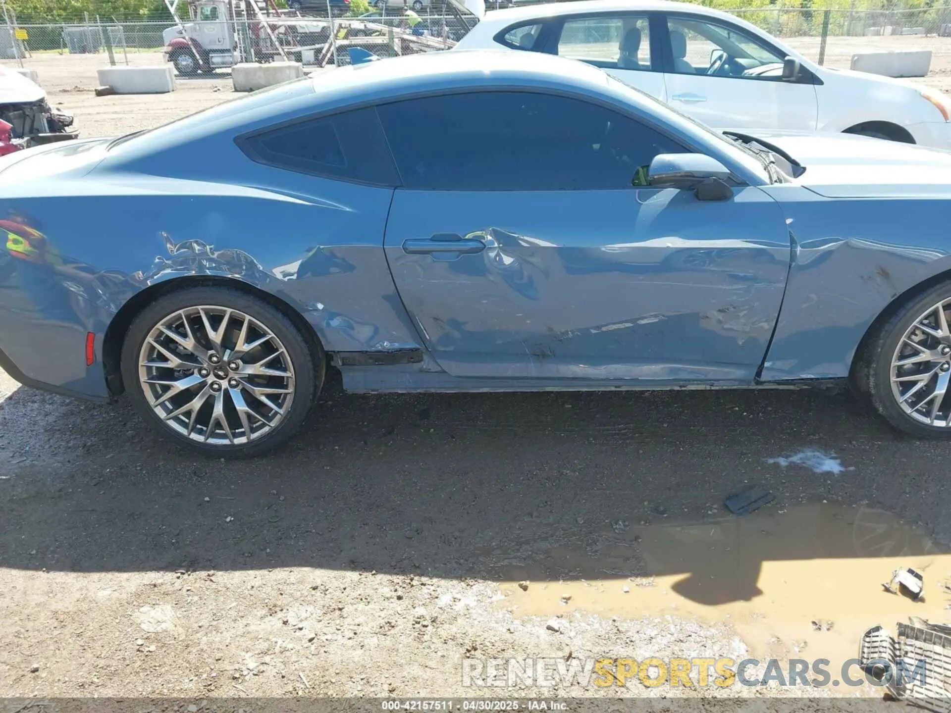 6 Photograph of a damaged car 1FA6P8TH8R5140468 FORD MUSTANG 2024