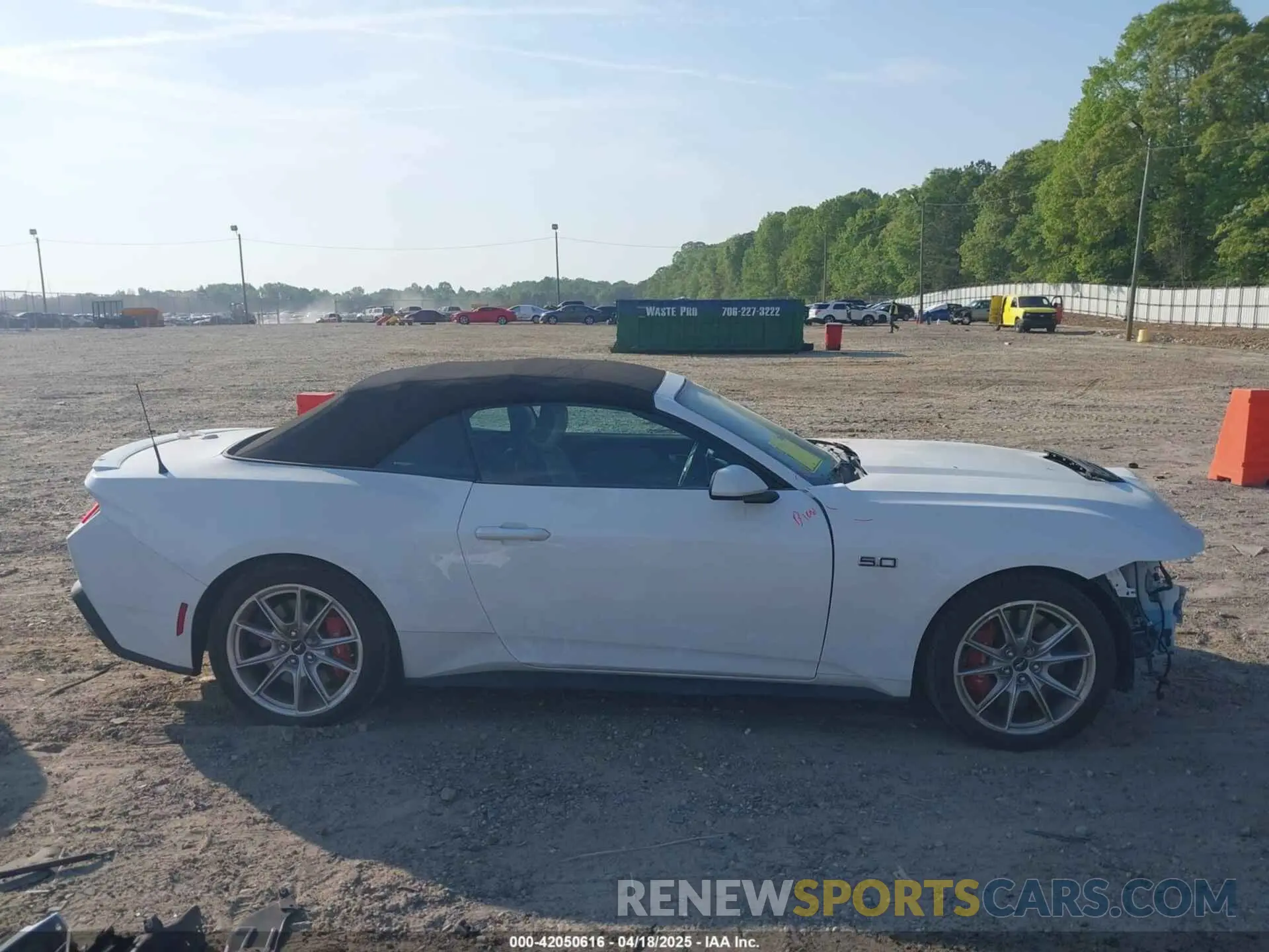 14 Фотография поврежденного автомобиля 1FAGP8FF1R5114180 FORD MUSTANG 2024