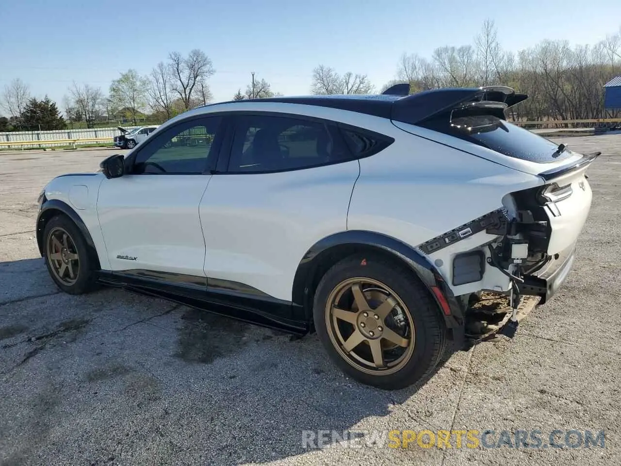 2 Photograph of a damaged car 3FMTK3SUXRMA03177 FORD MUSTANG 2024