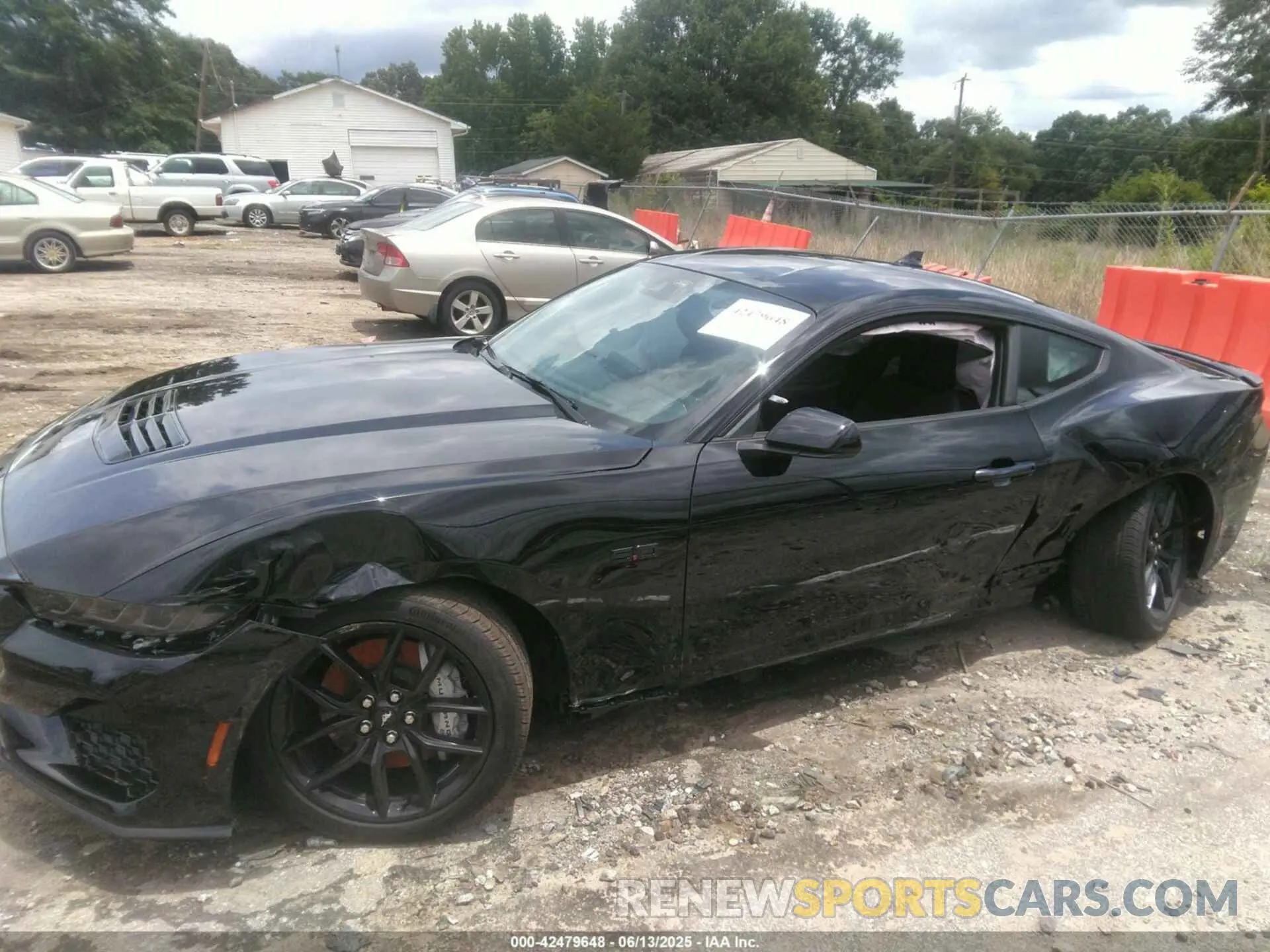 6 Photograph of a damaged car 1FA6P8CF4S5400563 FORD MUSTANG 2025