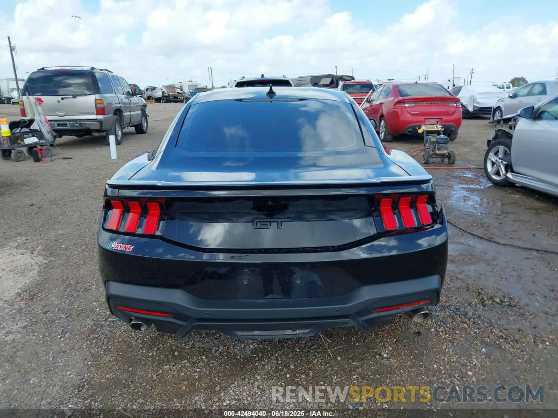 16 Photograph of a damaged car 1FA6P8CF7S5403506 FORD MUSTANG 2025
