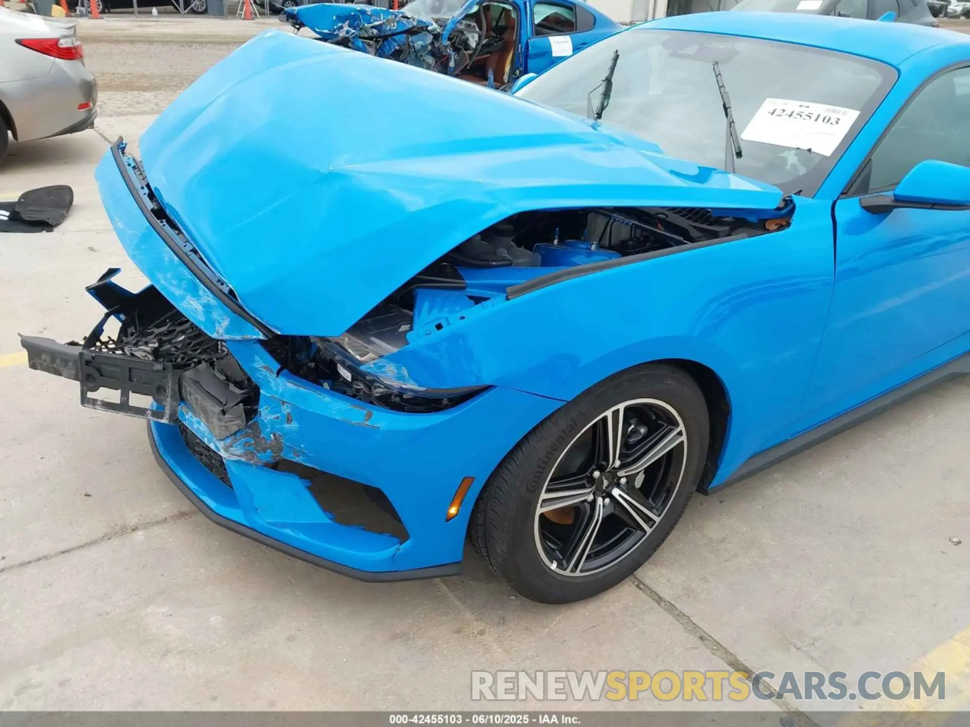 18 Photograph of a damaged car 1FA6P8TH7S5104146 FORD MUSTANG 2025