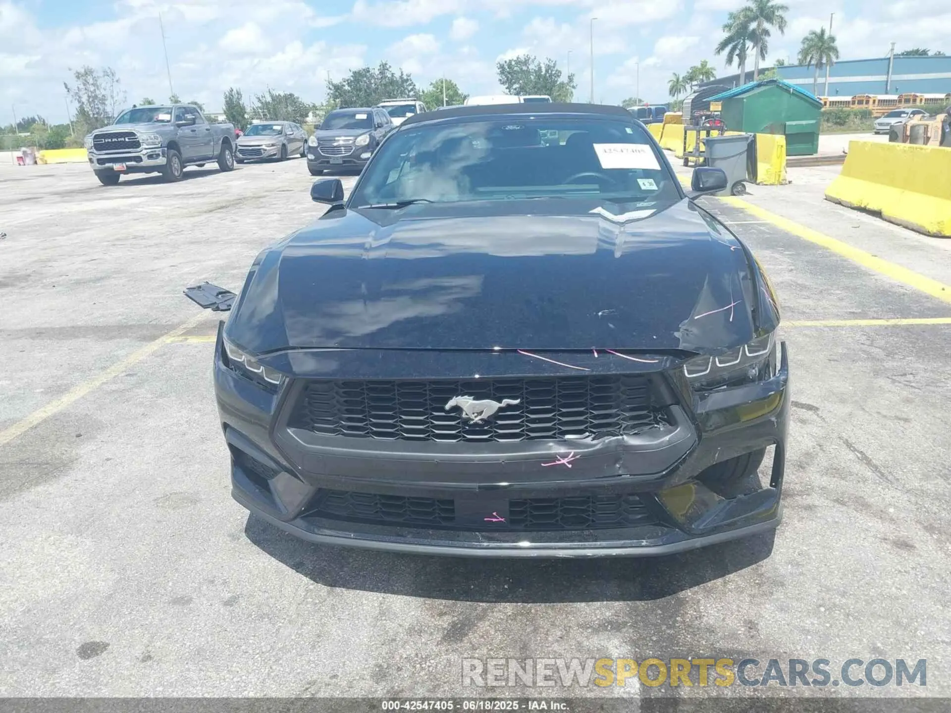 6 Photograph of a damaged car 1FAGP8UH0S5105979 FORD MUSTANG 2025