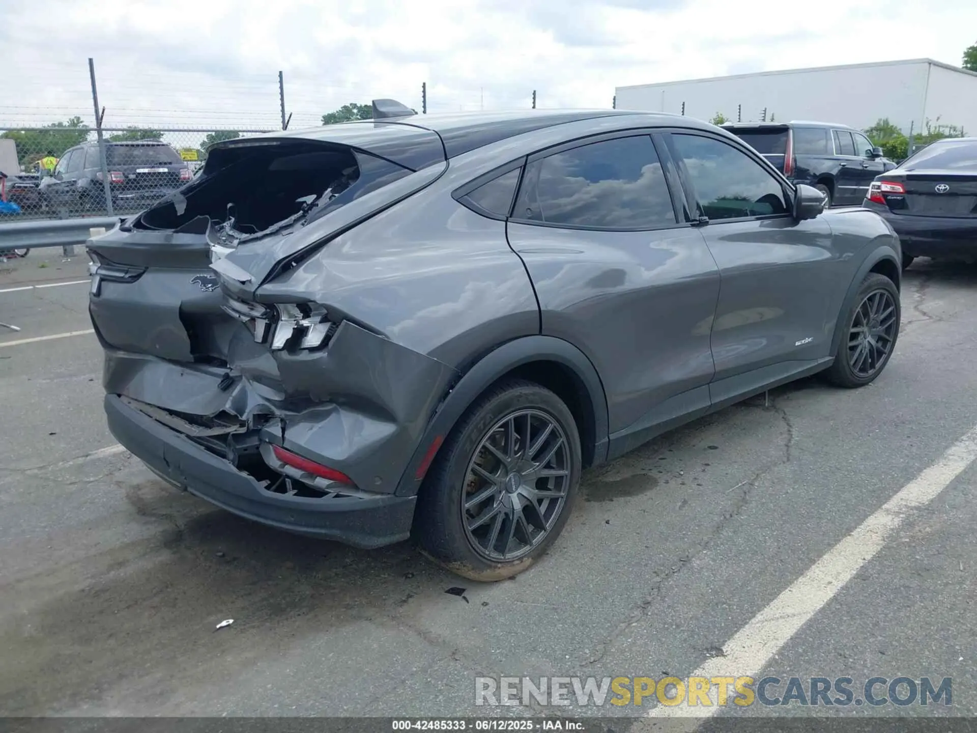 4 Фотография поврежденного автомобиля 3FMTK1RM1MMA10781 FORD MUSTANG MACH-E 2021