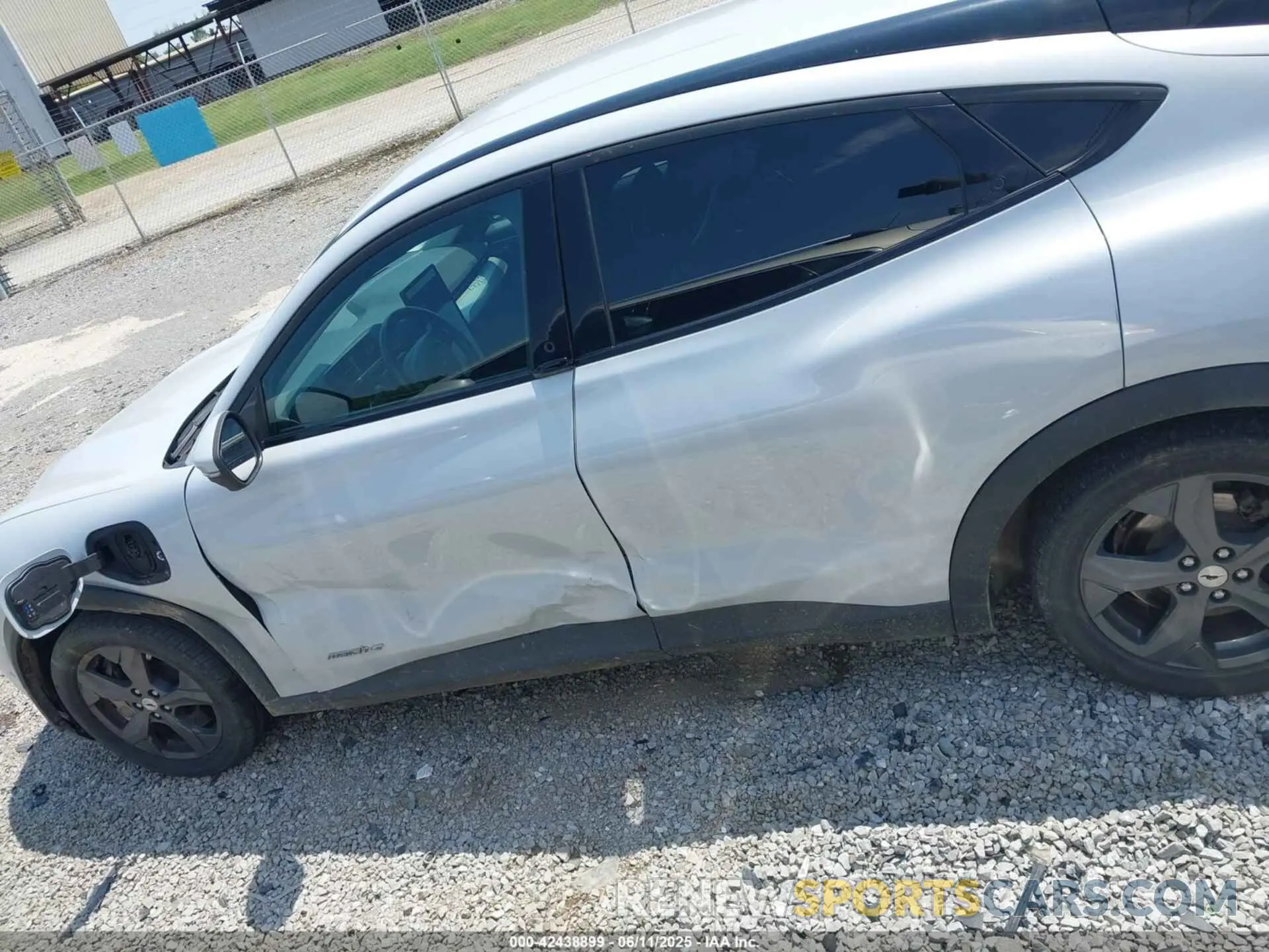 14 Photograph of a damaged car 3FMTK1RM5MMA49227 FORD MUSTANG MACH-E 2021