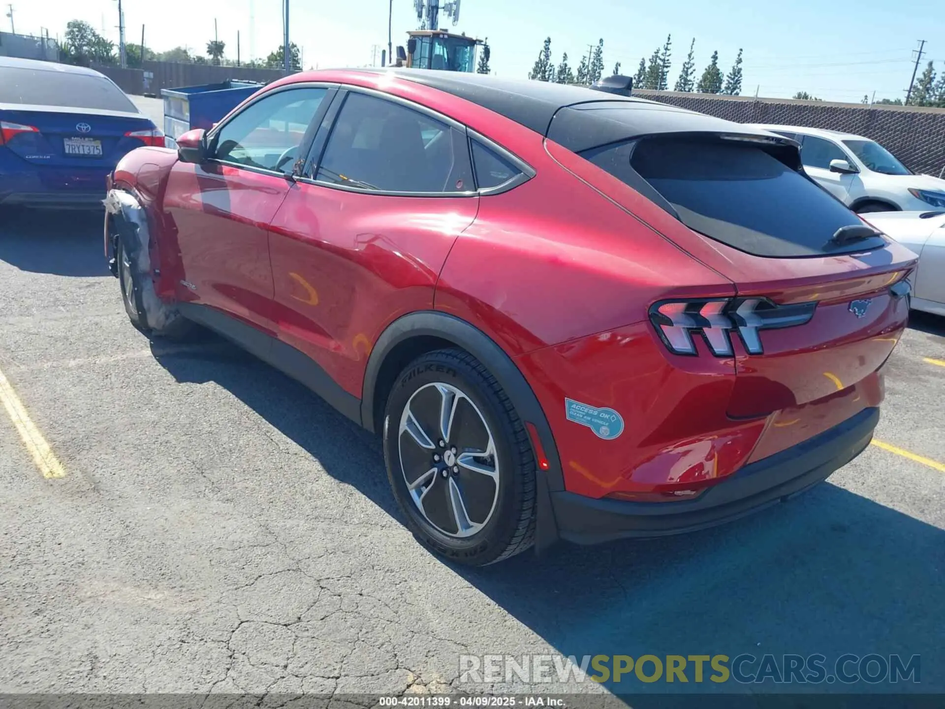3 Photograph of a damaged car 3FMTK1SS2MMA58833 FORD MUSTANG MACH-E 2021