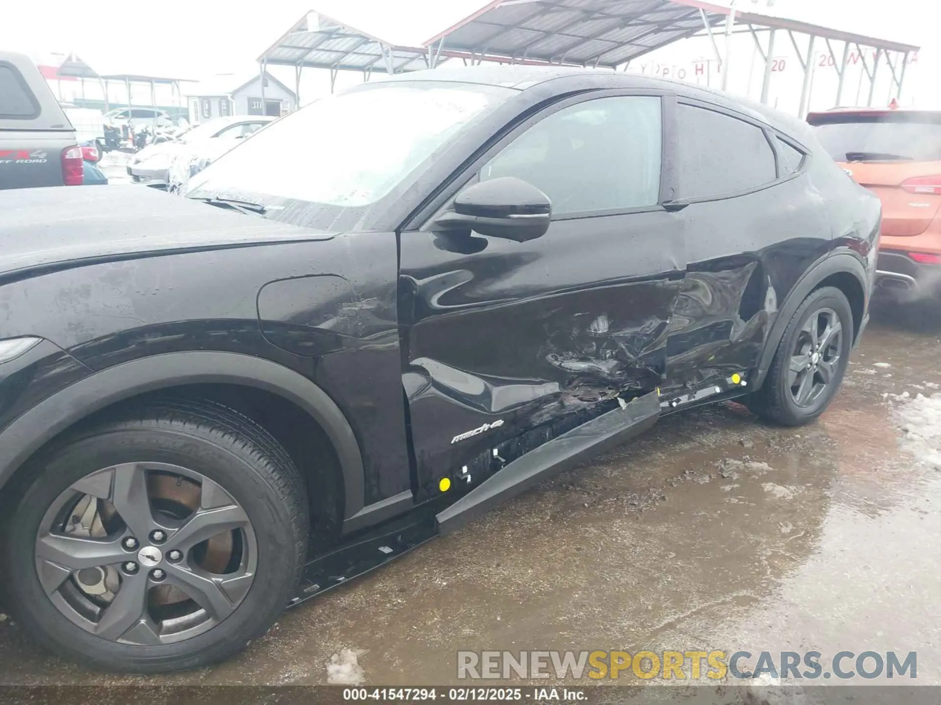 6 Photograph of a damaged car 3FMTK1SS3MMA01332 FORD MUSTANG MACH-E 2021