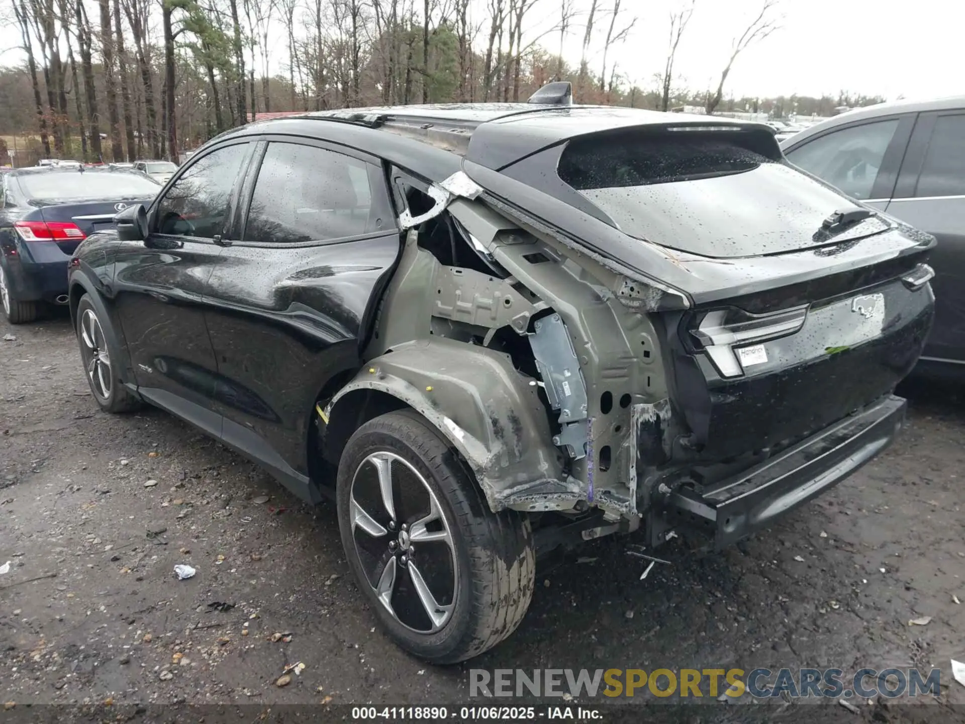 3 Photograph of a damaged car 3FMTK1SS5MMA28824 FORD MUSTANG MACH-E 2021