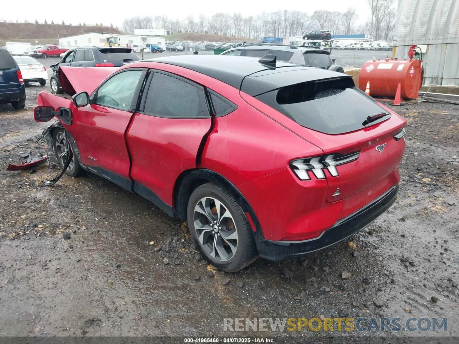 3 Photograph of a damaged car 3FMTK3SU7MMA51535 FORD MUSTANG MACH-E 2021