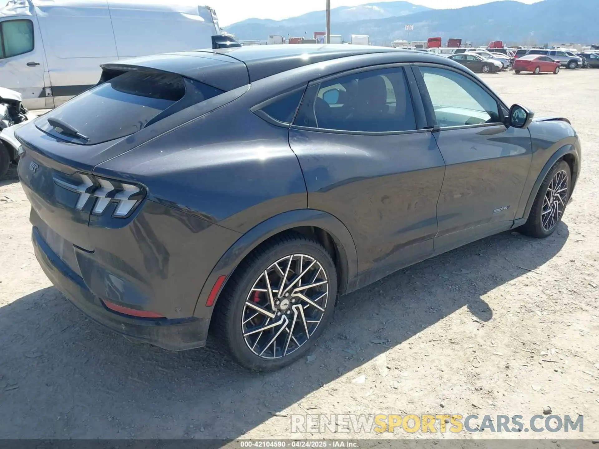4 Фотография поврежденного автомобиля 3FMTK4SX4MME03485 FORD MUSTANG MACH-E 2021