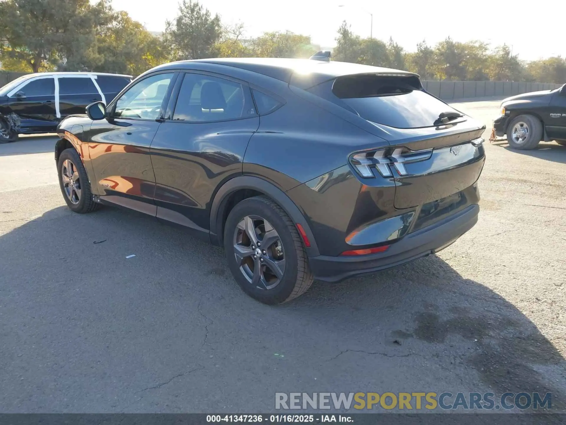 3 Photograph of a damaged car 3FMTK1RM9NMA44548 FORD MUSTANG MACH-E 2022