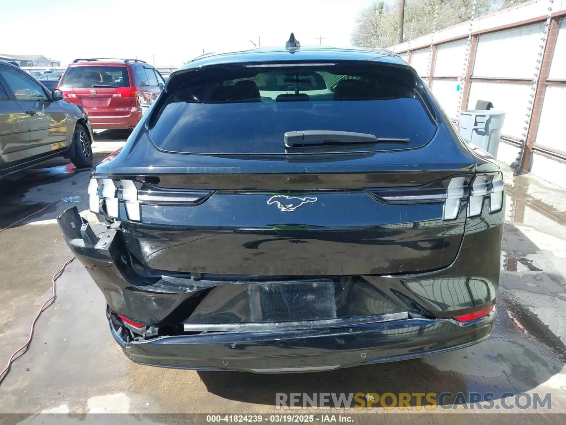 17 Фотография поврежденного автомобиля 3FMTK3R72NMA15608 FORD MUSTANG MACH-E 2022