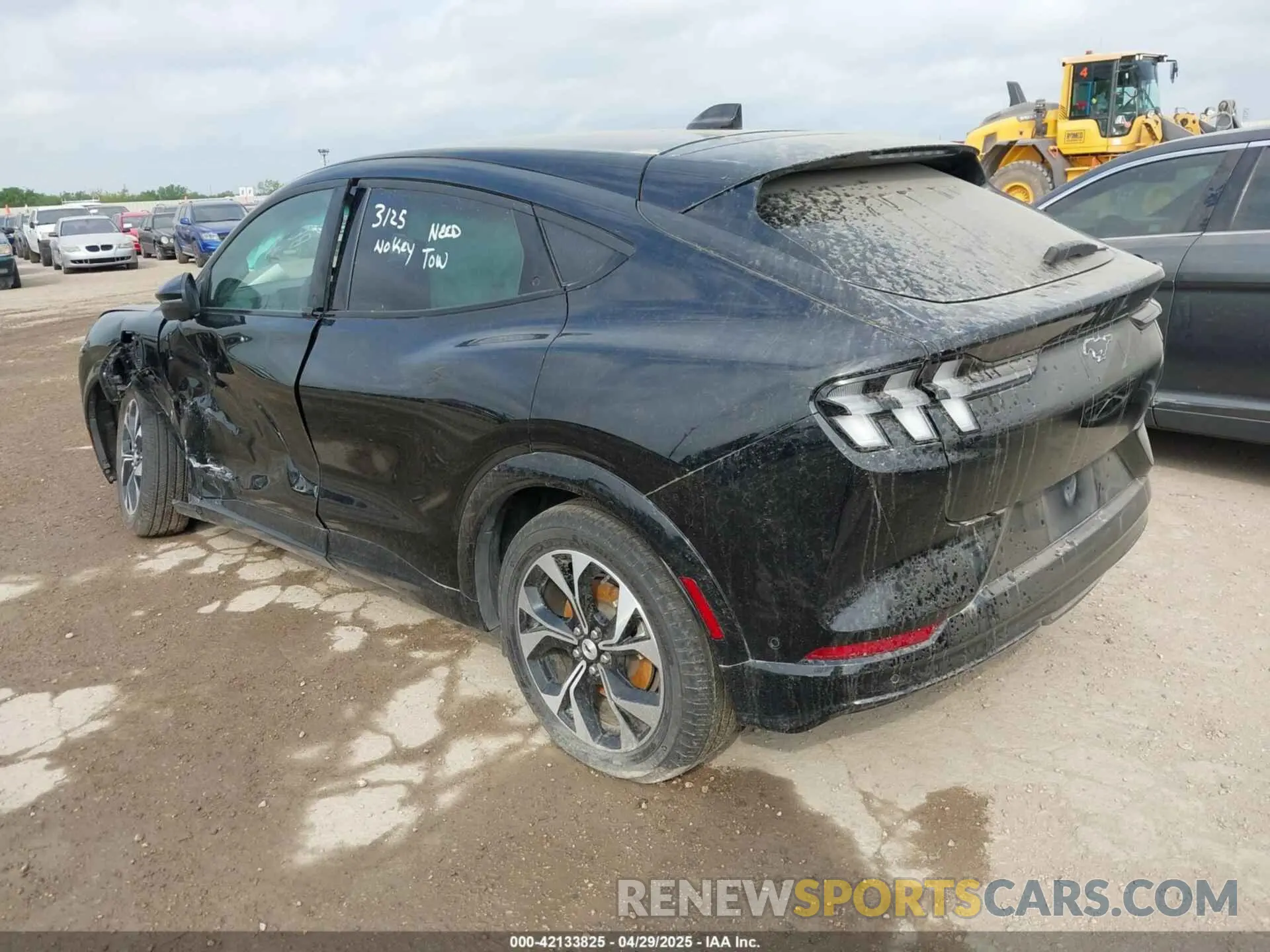 3 Фотография поврежденного автомобиля 3FMTK3SU0PMA96546 FORD MUSTANG MACH-E 2023