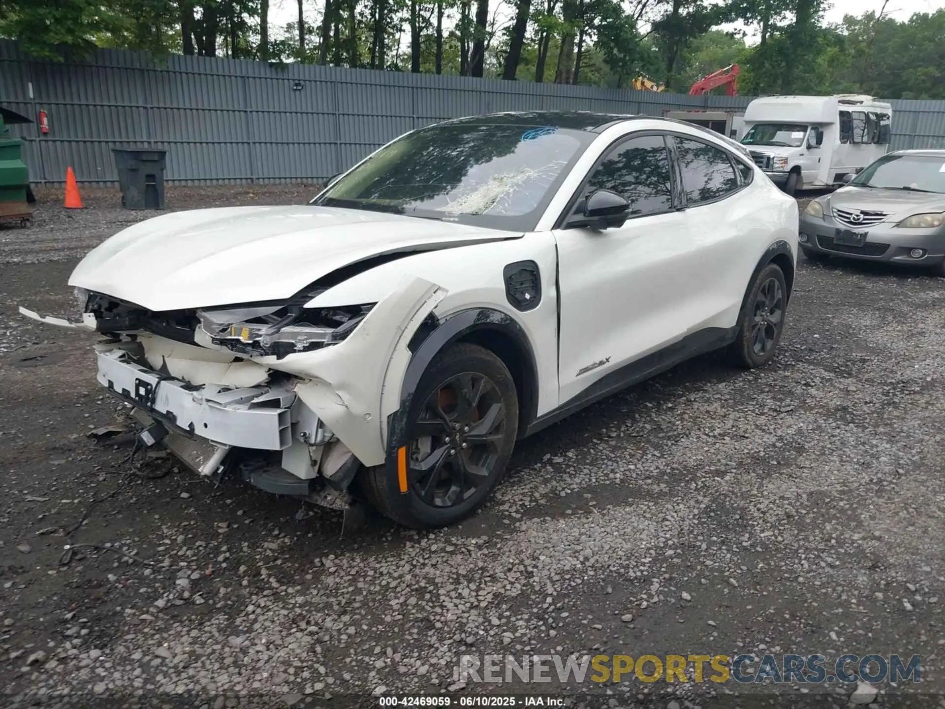 2 Photograph of a damaged car 3FMTK3SU6PMA59906 FORD MUSTANG MACH-E 2023