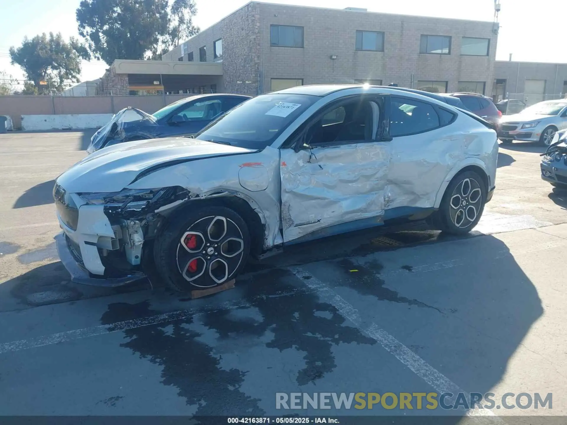 2 Photograph of a damaged car 3FMTK4SE4PMA54704 FORD MUSTANG MACH-E 2023