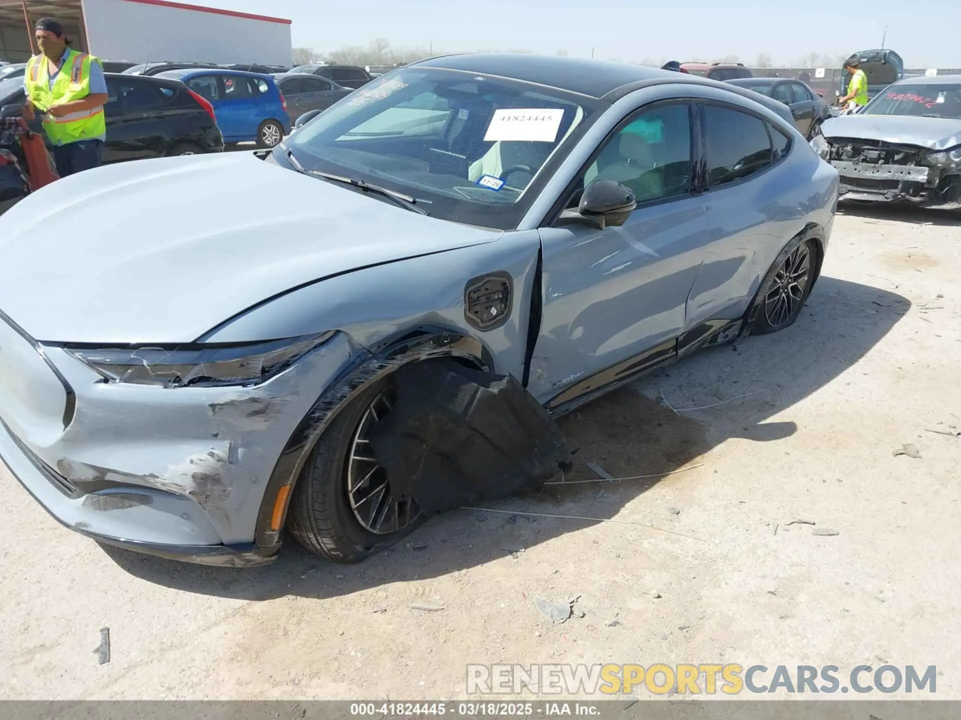 6 Фотография поврежденного автомобиля 3FMTK3R41RMA41788 FORD MUSTANG MACH-E 2024