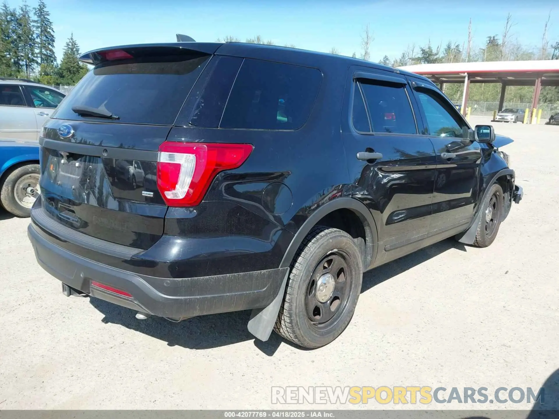 4 Фотография поврежденного автомобиля 1FM5K8AR2KGB15636 FORD POLICE INTERCEPTOR 2019