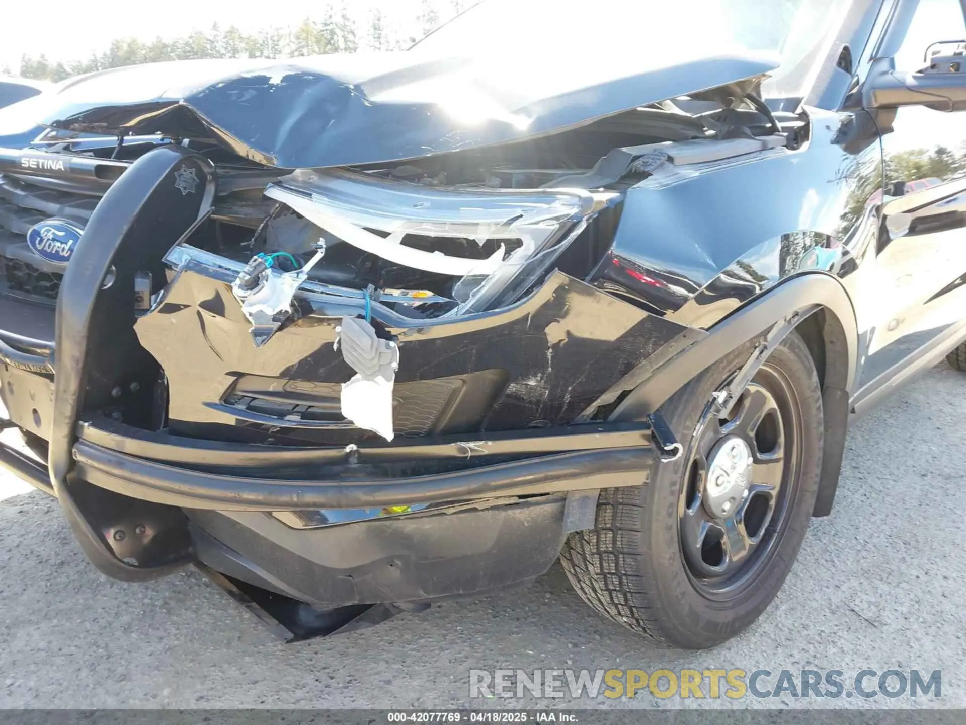6 Фотография поврежденного автомобиля 1FM5K8AR2KGB15636 FORD POLICE INTERCEPTOR 2019