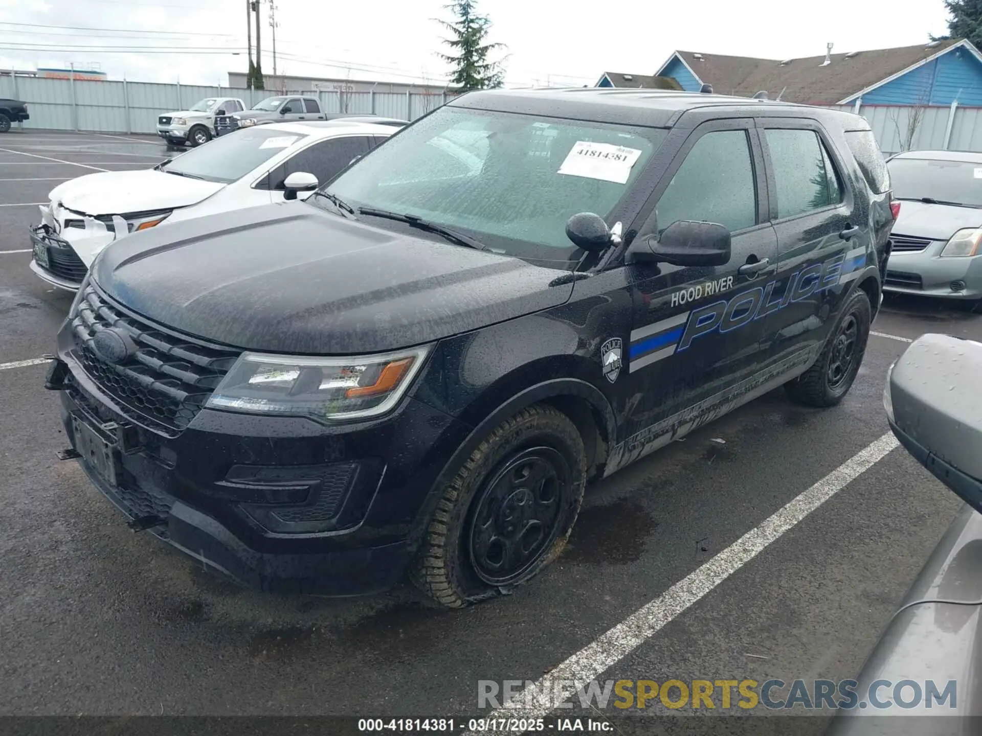 2 Фотография поврежденного автомобиля 1FM5K8AR4KGA20043 FORD POLICE INTERCEPTOR 2019