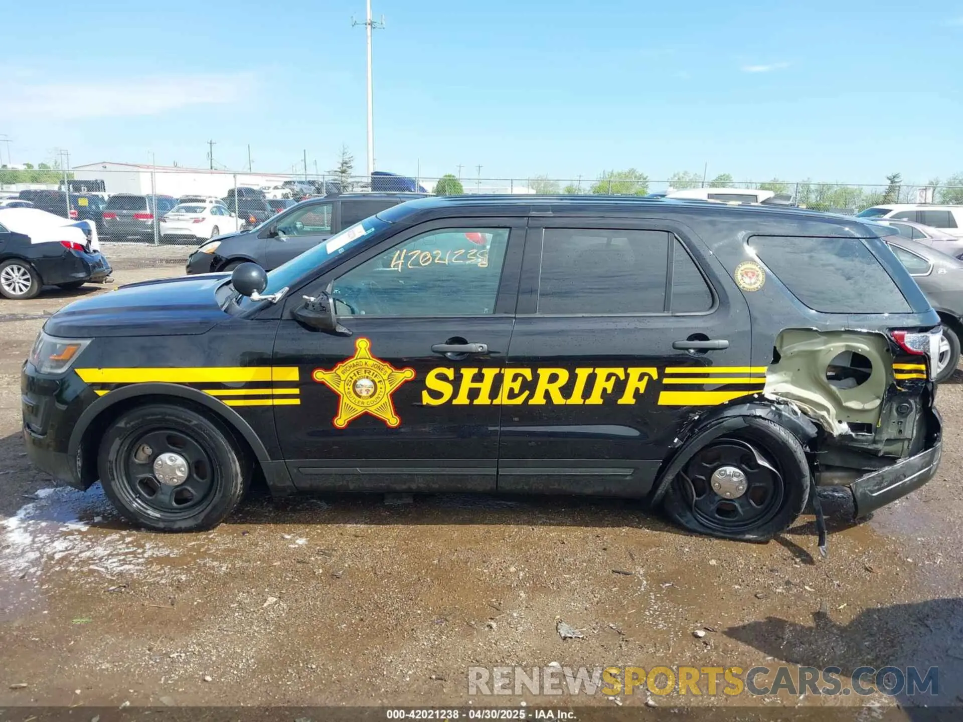 13 Photograph of a damaged car 1FM5K8ARXKGB45547 FORD POLICE INTERCEPTOR 2019