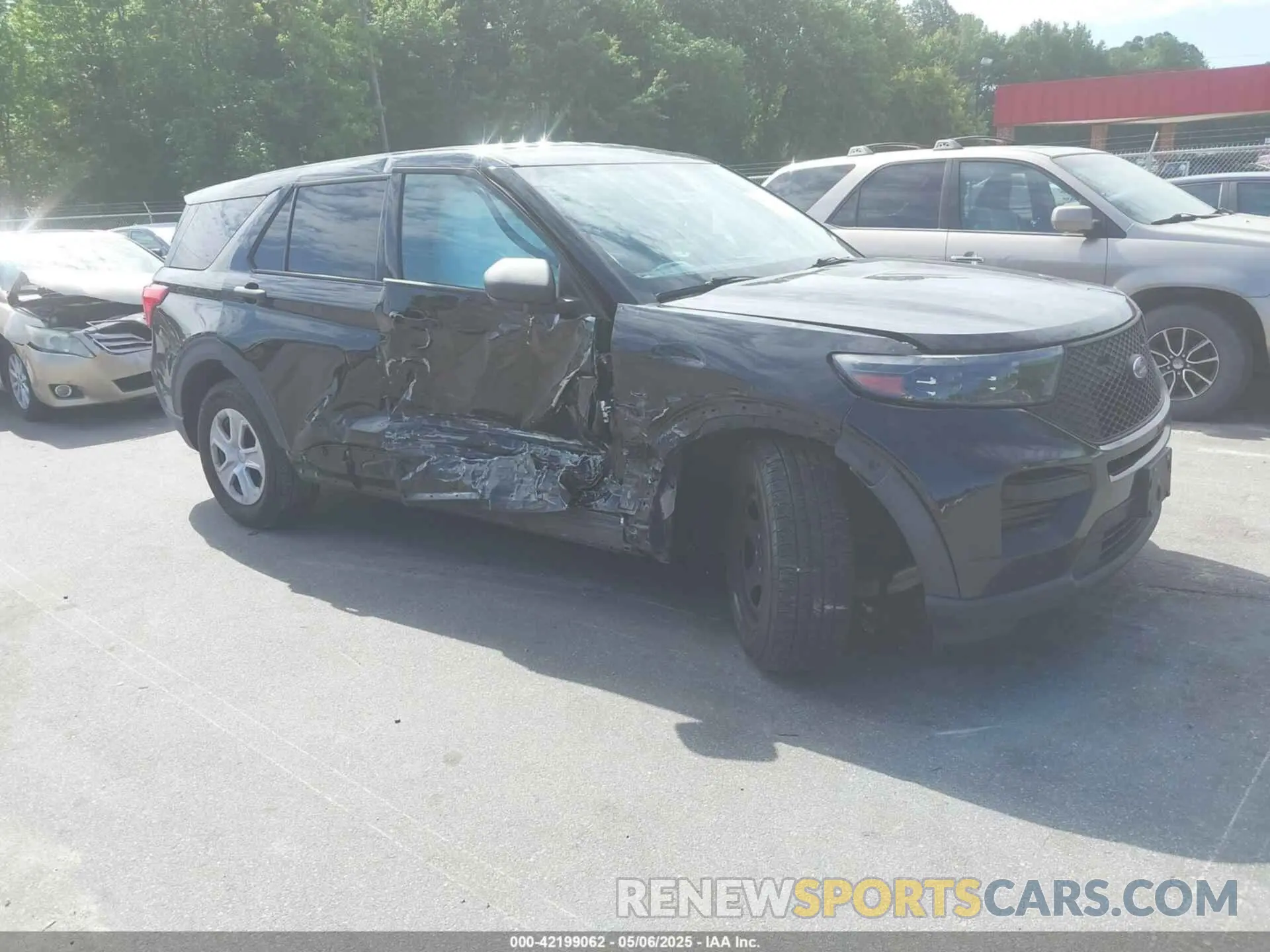 1 Photograph of a damaged car 1FM5K8AB4LGC36611 FORD POLICE INTERCEPTOR 2020