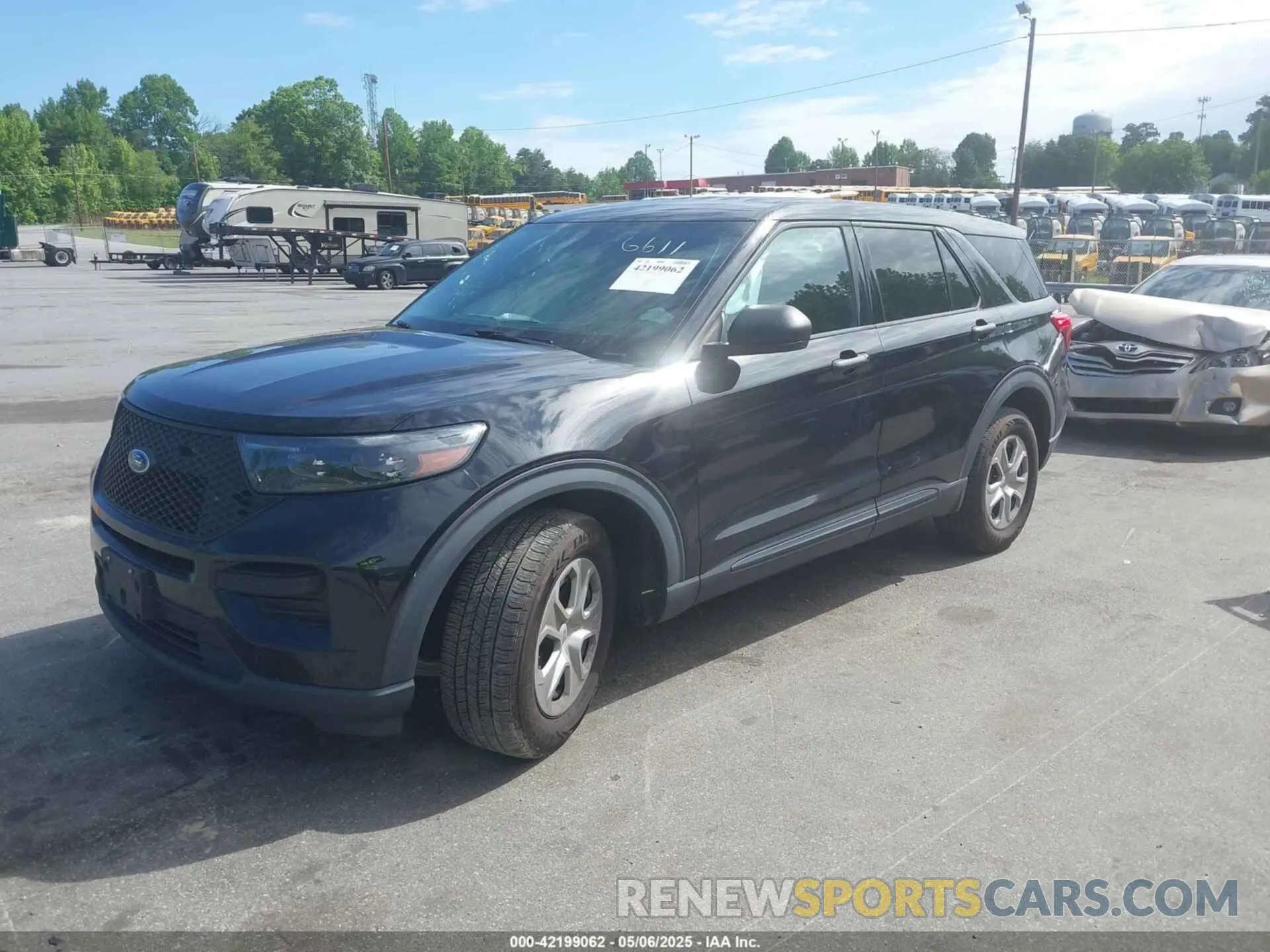 2 Photograph of a damaged car 1FM5K8AB4LGC36611 FORD POLICE INTERCEPTOR 2020