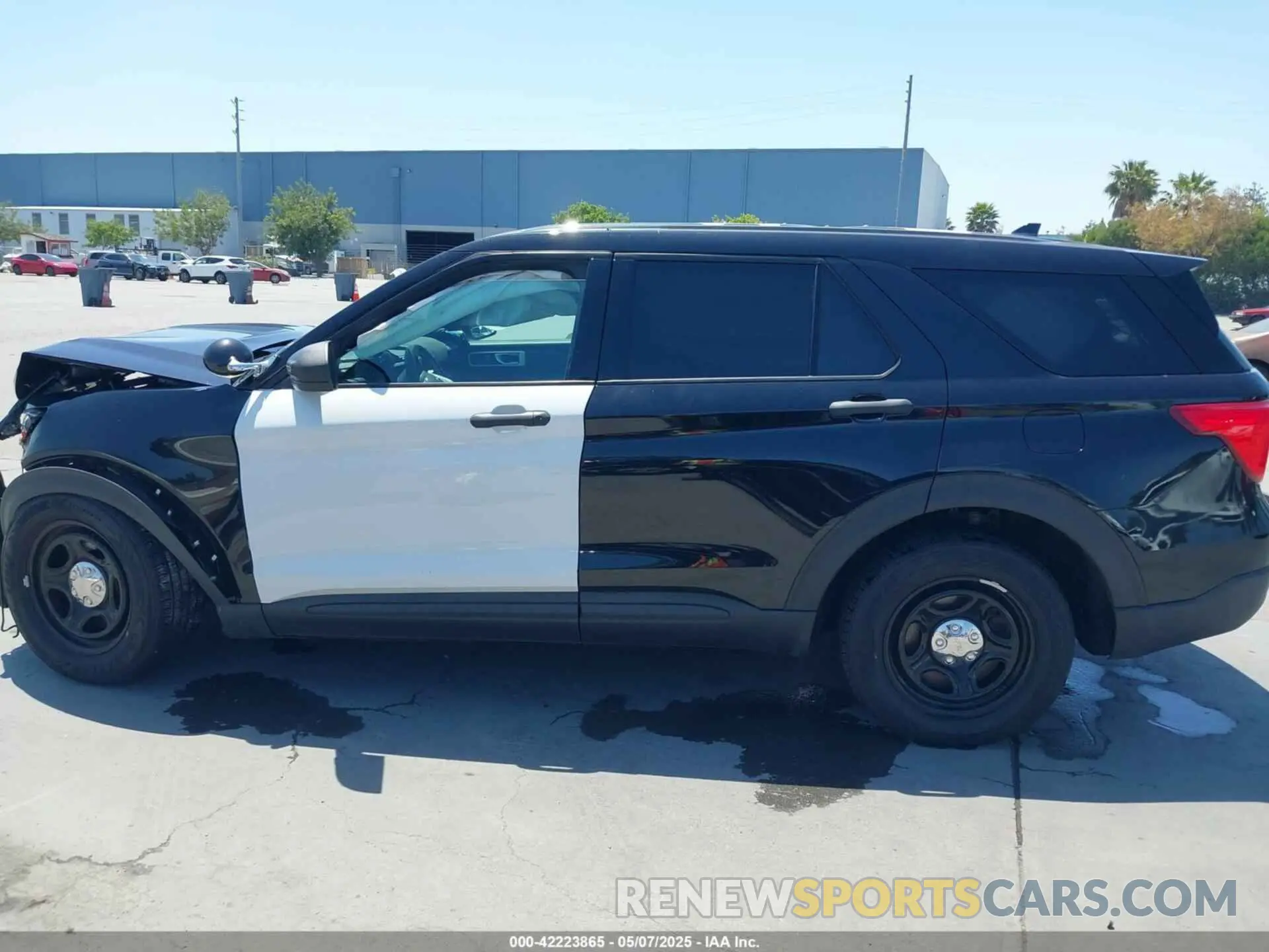 15 Photograph of a damaged car 1FM5K8AB6LGA19058 FORD POLICE INTERCEPTOR 2020
